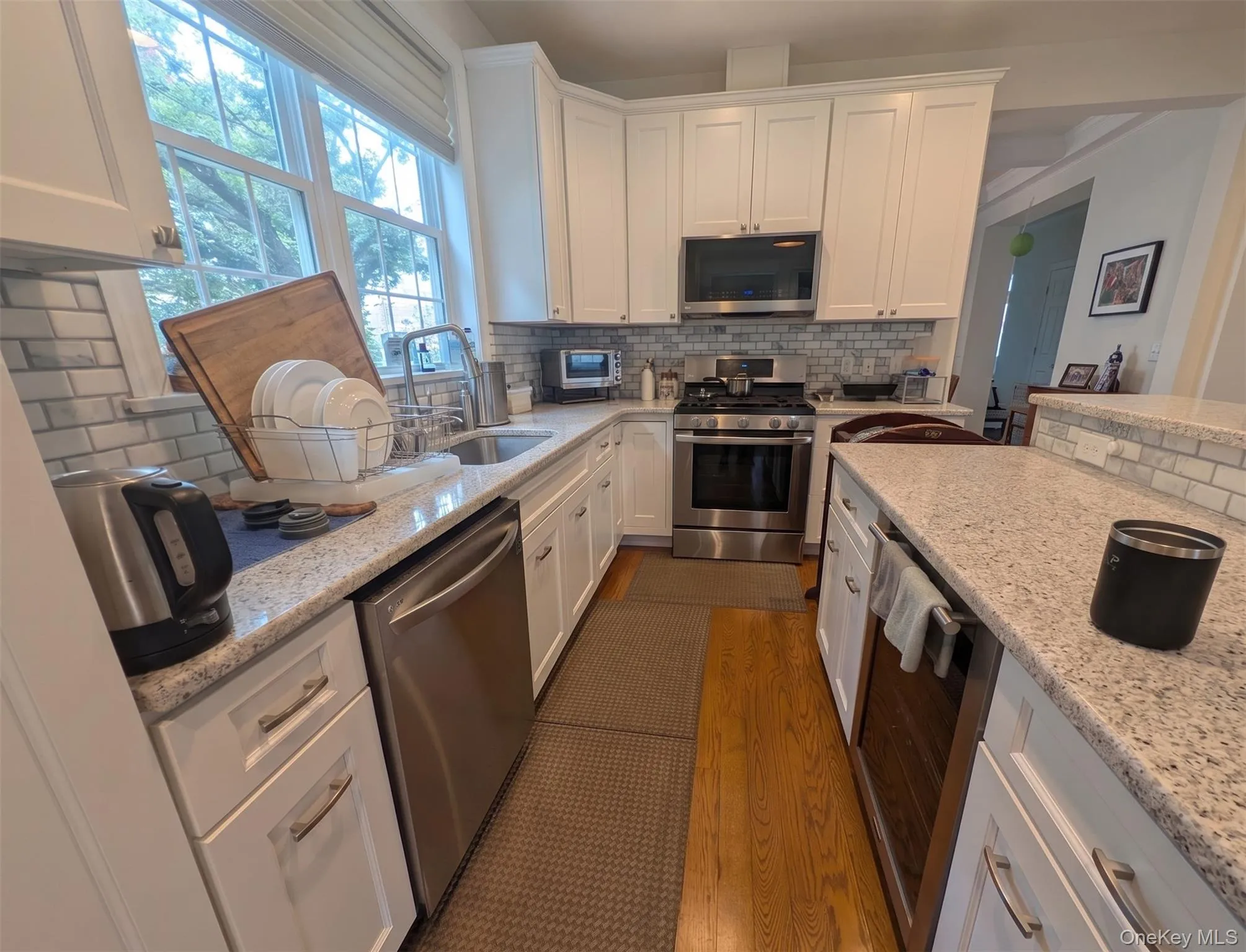 101 West Street, Mount Kisco, NY, 4 Bedrooms Bedrooms, 8 Rooms Rooms,2 BathroomsBathrooms,Residential Lease,For Rent,West,0,1048508 101 West Street, Mount Kisco, NY, 4 Bedrooms Bedrooms, 8 Rooms Rooms,2 BathroomsBathrooms,Residential Lease,For Rent,West,0,1048508