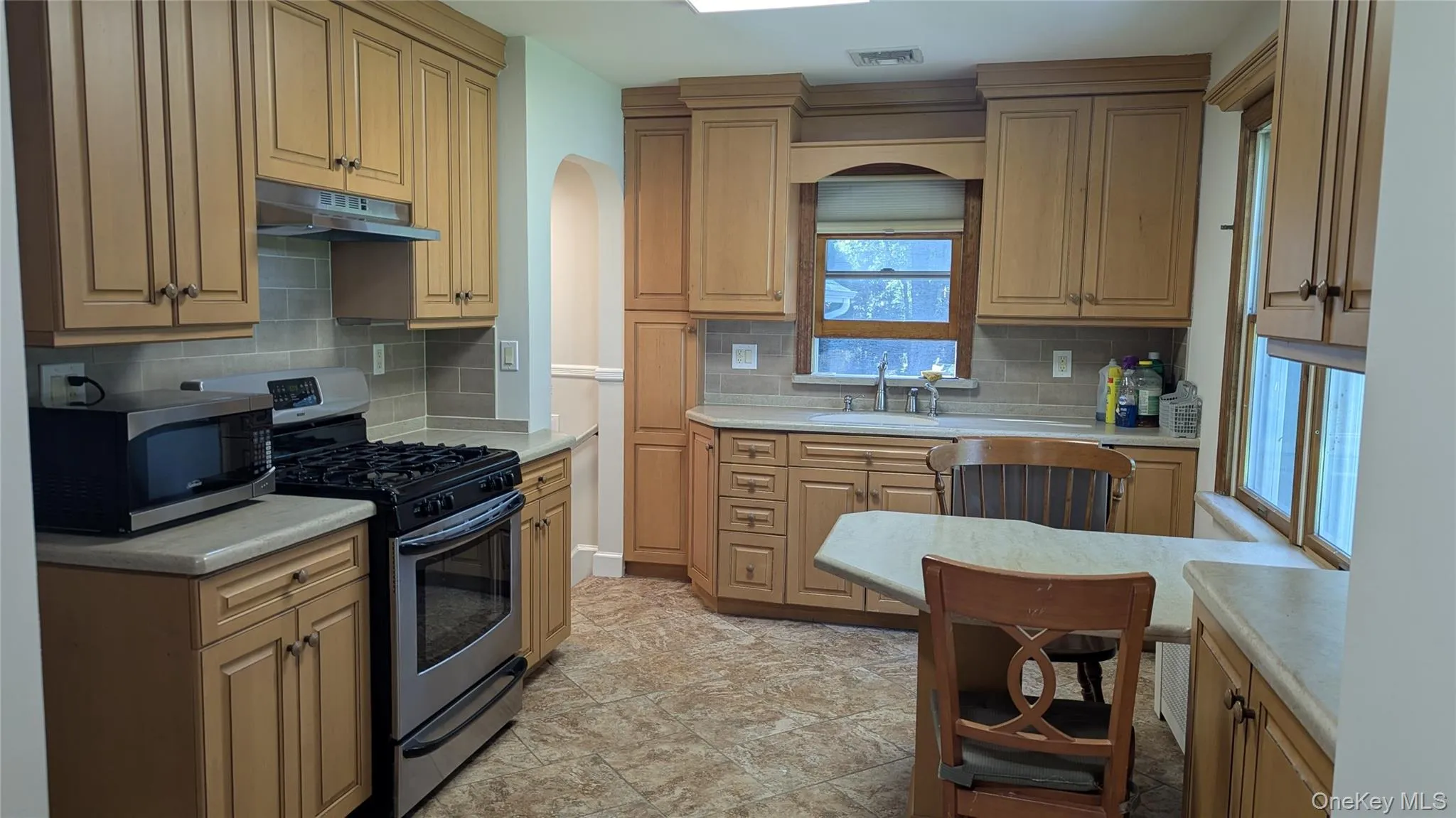 362 Strawtown Road, Clarkstown, NY, 3 Bedrooms Bedrooms, 8 Rooms Rooms,2 BathroomsBathrooms,Residential Lease,For Rent,Strawtown,0,1048509 362 Strawtown Road, Clarkstown, NY, 3 Bedrooms Bedrooms, 8 Rooms Rooms,2 BathroomsBathrooms,Residential Lease,For Rent,Strawtown,0,1048509