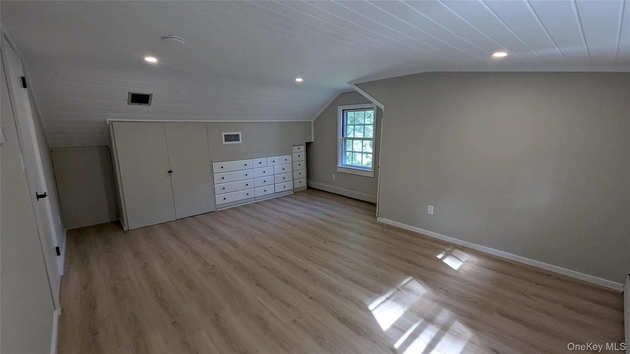 2nd Floor Bedroom #3 2nd Floor Bedroom #3