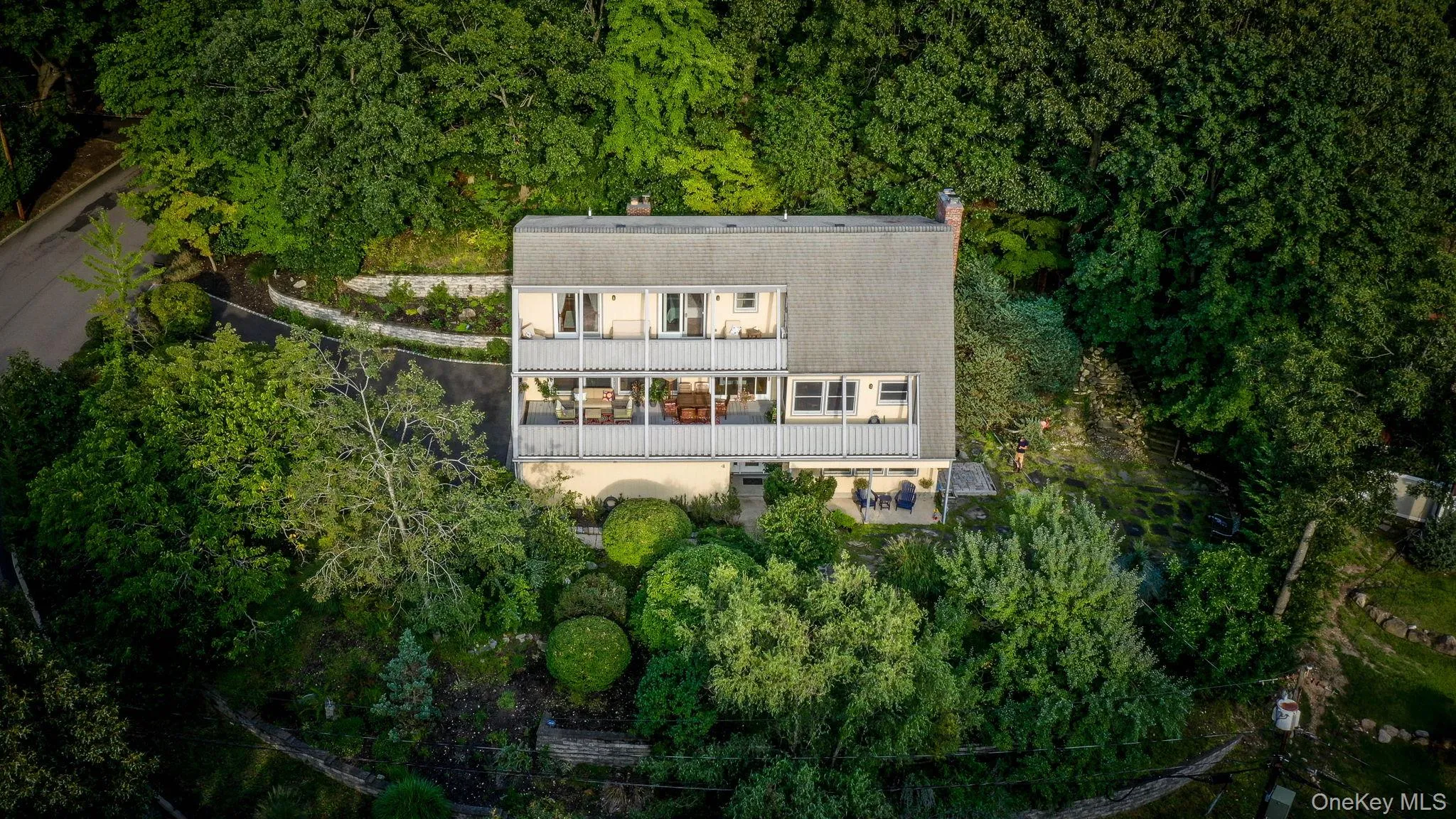 4 Hill Dale Avenue, Brookhaven, NY, 4 Bedrooms Bedrooms, 10 Rooms Rooms,3 BathroomsBathrooms,Residential,For Rent,Hill Dale,0,1048513 4 Hill Dale Avenue, Brookhaven, NY, 4 Bedrooms Bedrooms, 10 Rooms Rooms,3 BathroomsBathrooms,Residential,For Rent,Hill Dale,0,1048513