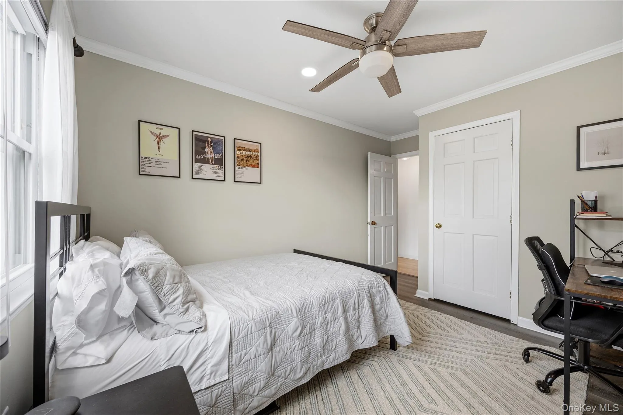 Given all of this space plus the new updates, there is really nothing else to do but move in and personalize your new space! Given all of this space plus the new updates, there is really nothing else to do but move in and personalize your new space!