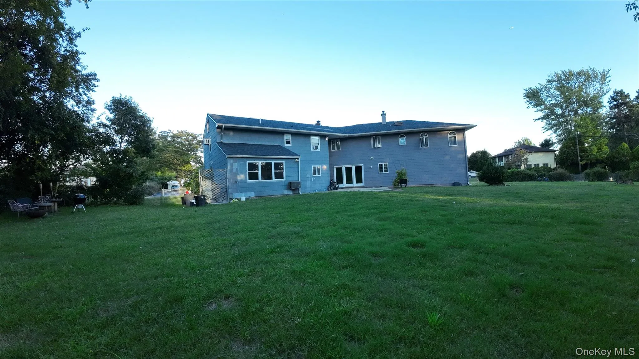 82 Yale Avenue, Islip, NY, 8 Bedrooms Bedrooms, 14 Rooms Rooms,6 BathroomsBathrooms,Residential,For Rent,Yale,0,1048517 82 Yale Avenue, Islip, NY, 8 Bedrooms Bedrooms, 14 Rooms Rooms,6 BathroomsBathrooms,Residential,For Rent,Yale,0,1048517