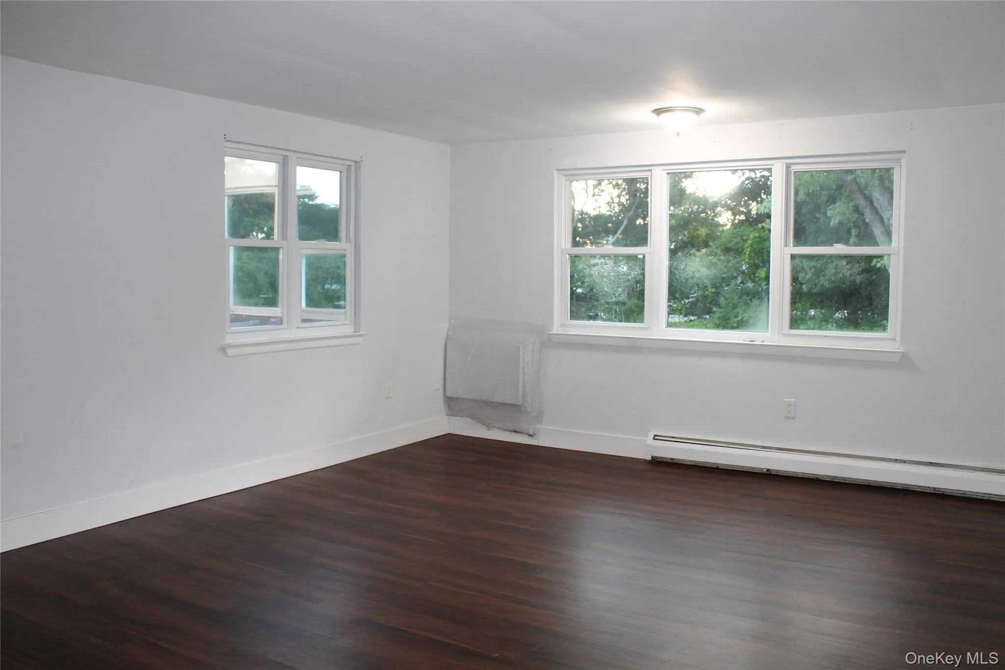 82 Yale Avenue, Islip, NY, 8 Bedrooms Bedrooms, 14 Rooms Rooms,6 BathroomsBathrooms,Residential,For Rent,Yale,0,1048517 82 Yale Avenue, Islip, NY, 8 Bedrooms Bedrooms, 14 Rooms Rooms,6 BathroomsBathrooms,Residential,For Rent,Yale,0,1048517