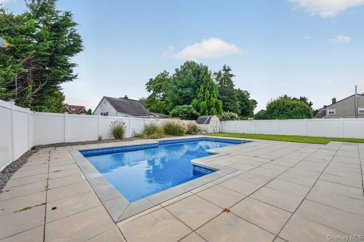 61 Carleton Avenue, Babylon, NY, 4 Bedrooms Bedrooms, 8 Rooms Rooms,2 BathroomsBathrooms,Residential,For Rent,Carleton,0,1048520 61 Carleton Avenue, Babylon, NY, 4 Bedrooms Bedrooms, 8 Rooms Rooms,2 BathroomsBathrooms,Residential,For Rent,Carleton,0,1048520