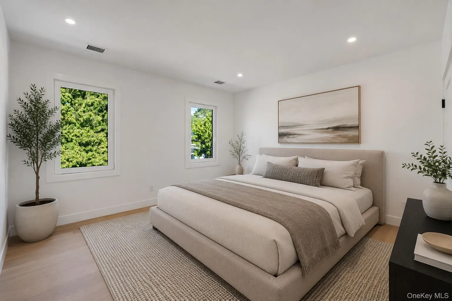 557 Knoll Ct, Hempstead, NY, 5 Bedrooms Bedrooms, 8 Rooms Rooms,4 BathroomsBathrooms,Residential,For Rent,Knoll Ct,0,1048522 557 Knoll Ct, Hempstead, NY, 5 Bedrooms Bedrooms, 8 Rooms Rooms,4 BathroomsBathrooms,Residential,For Rent,Knoll Ct,0,1048522
