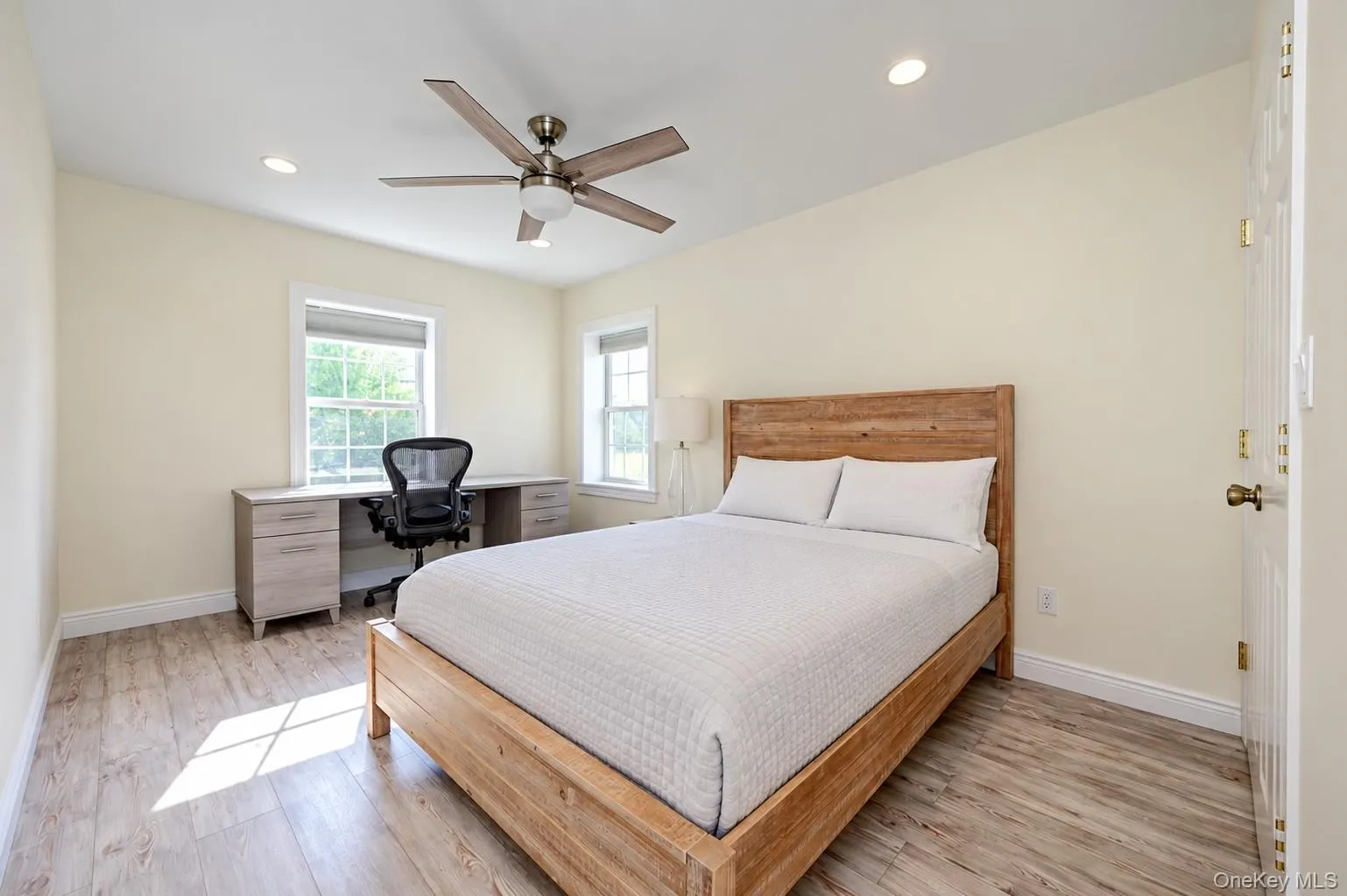 108 Neptune Boulevard, Long Beach, NY, 3 Bedrooms Bedrooms, 6 Rooms Rooms,1 BathroomBathrooms,Residential Lease,For Rent,Neptune,0,1048524 108 Neptune Boulevard, Long Beach, NY, 3 Bedrooms Bedrooms, 6 Rooms Rooms,1 BathroomBathrooms,Residential Lease,For Rent,Neptune,0,1048524