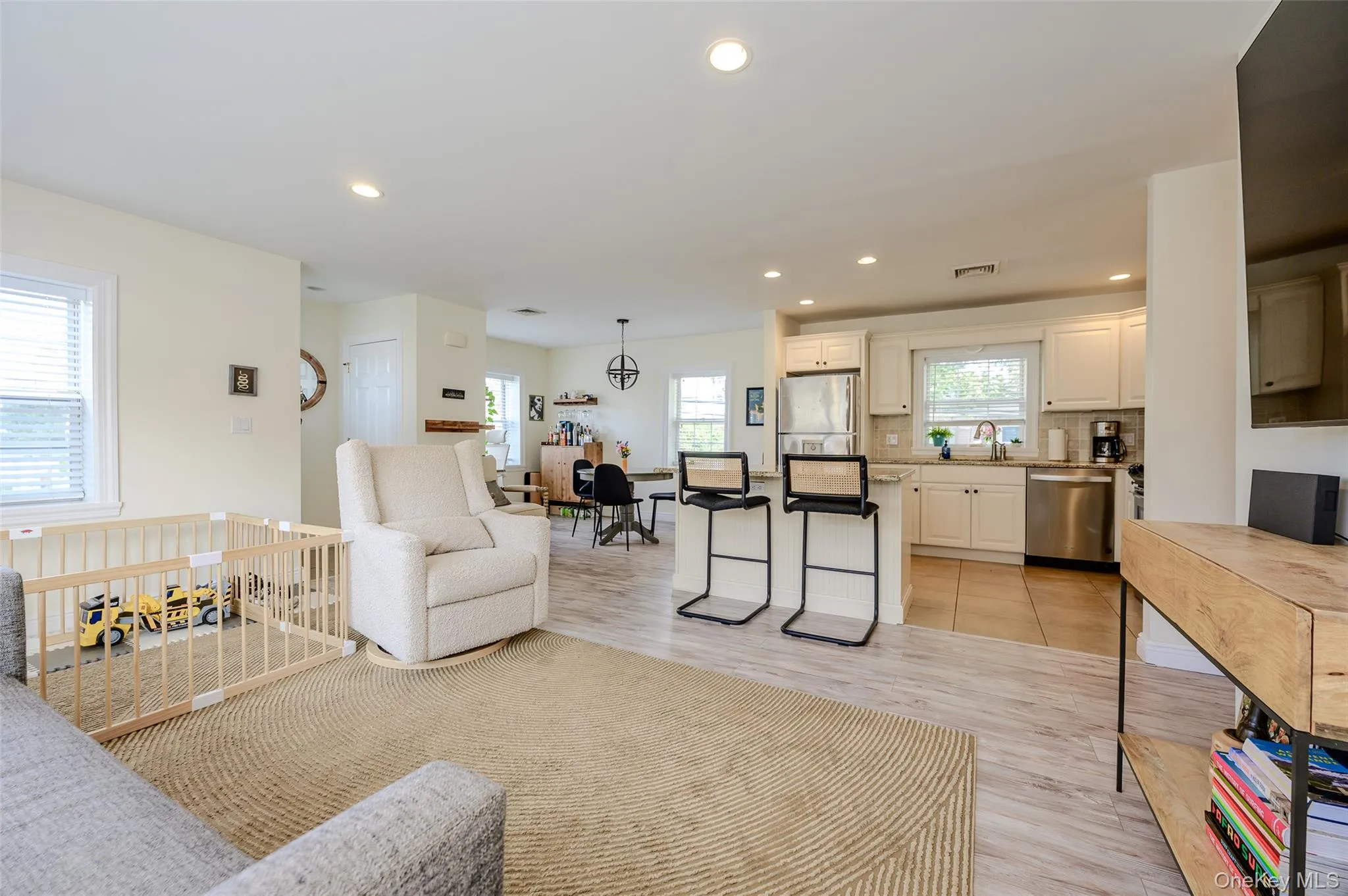 108 Neptune Boulevard, Long Beach, NY, 3 Bedrooms Bedrooms, 6 Rooms Rooms,1 BathroomBathrooms,Residential Lease,For Rent,Neptune,0,1048524 108 Neptune Boulevard, Long Beach, NY, 3 Bedrooms Bedrooms, 6 Rooms Rooms,1 BathroomBathrooms,Residential Lease,For Rent,Neptune,0,1048524