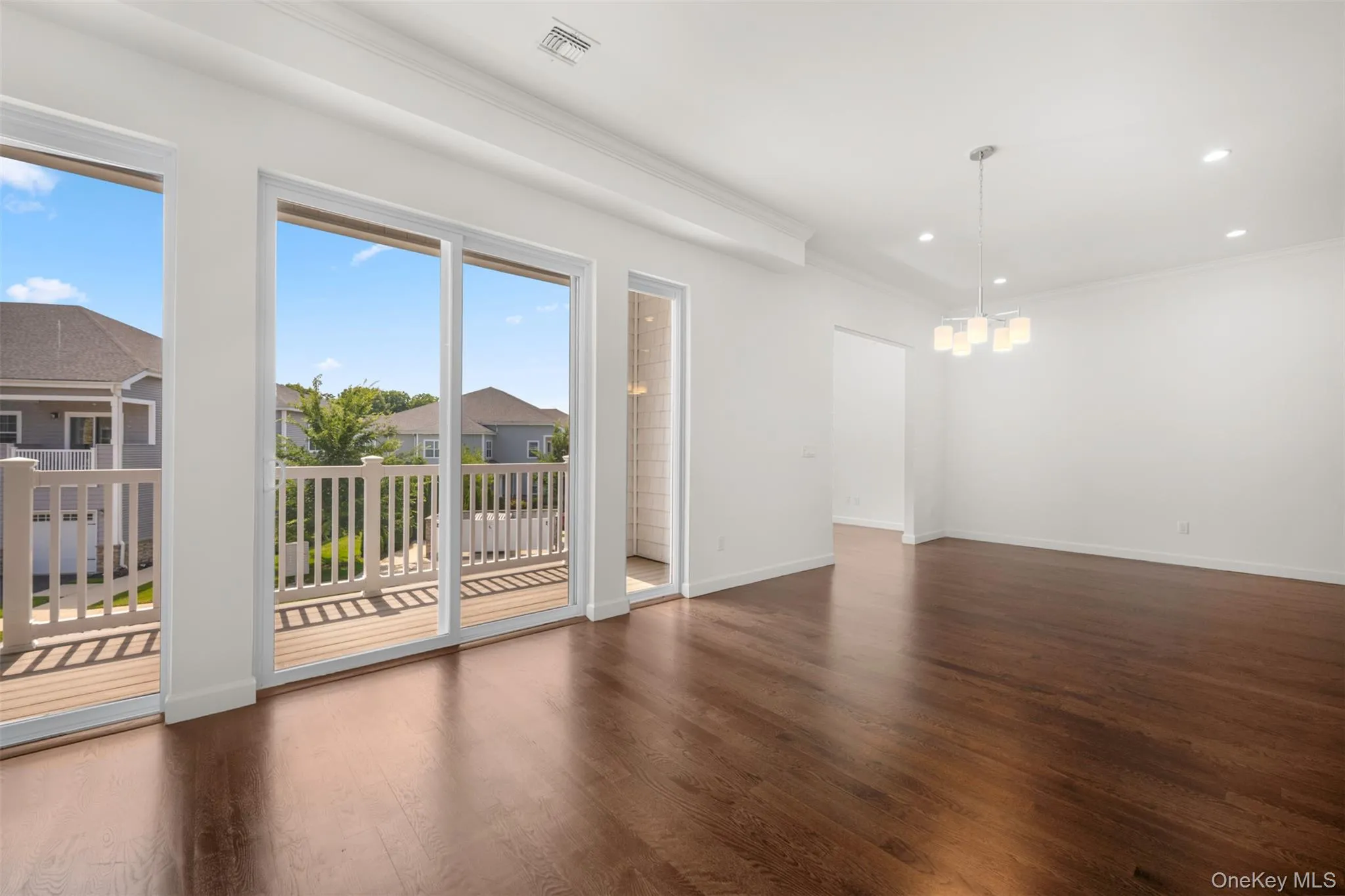 178 Summer Circle, Huntington, NY, 2 Bedrooms Bedrooms, 7 Rooms Rooms,2 BathroomsBathrooms,Residential Lease,For Rent,Summer,0,1048527 178 Summer Circle, Huntington, NY, 2 Bedrooms Bedrooms, 7 Rooms Rooms,2 BathroomsBathrooms,Residential Lease,For Rent,Summer,0,1048527