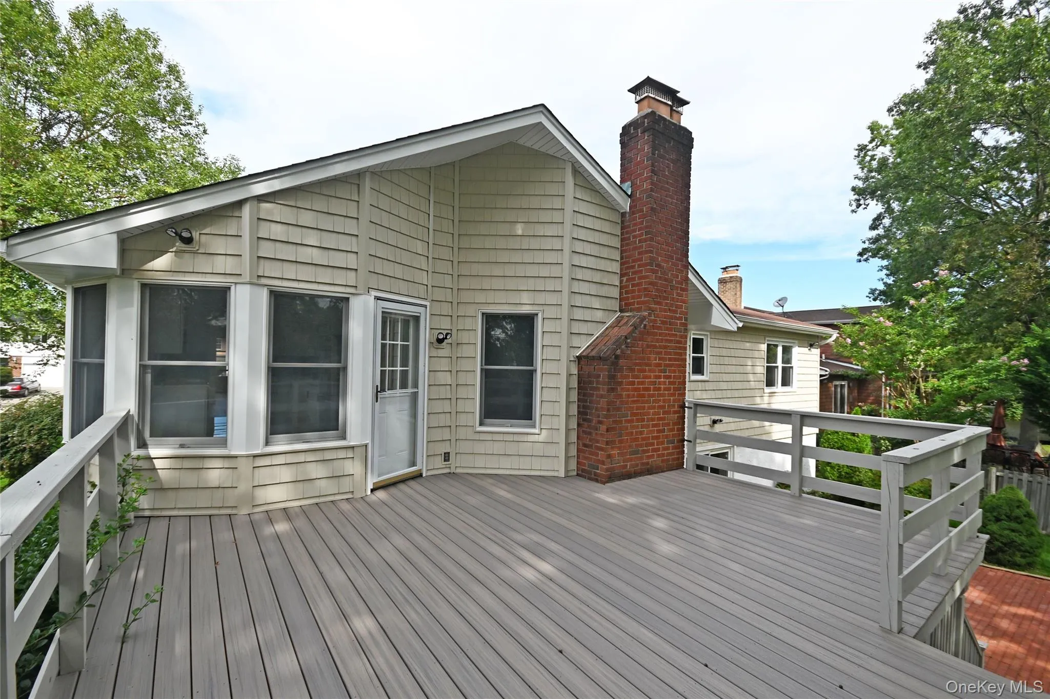 19 Carriage Road, North Hempstead, NY, 4 Bedrooms Bedrooms, 7 Rooms Rooms,3 BathroomsBathrooms,Residential Lease,For Rent,Carriage,0,1048531 19 Carriage Road, North Hempstead, NY, 4 Bedrooms Bedrooms, 7 Rooms Rooms,3 BathroomsBathrooms,Residential Lease,For Rent,Carriage,0,1048531