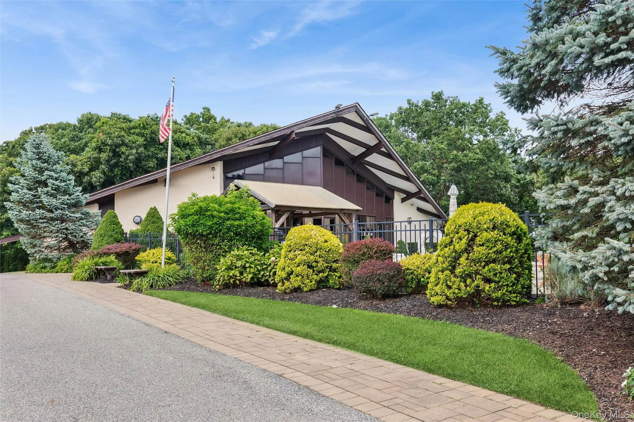 2 Hemlock Court, Brookhaven, NY, 2 Bedrooms Bedrooms, 5 Rooms Rooms,1 BathroomBathrooms,Residential,For Rent,Hemlock,0,1048532 2 Hemlock Court, Brookhaven, NY, 2 Bedrooms Bedrooms, 5 Rooms Rooms,1 BathroomBathrooms,Residential,For Rent,Hemlock,0,1048532