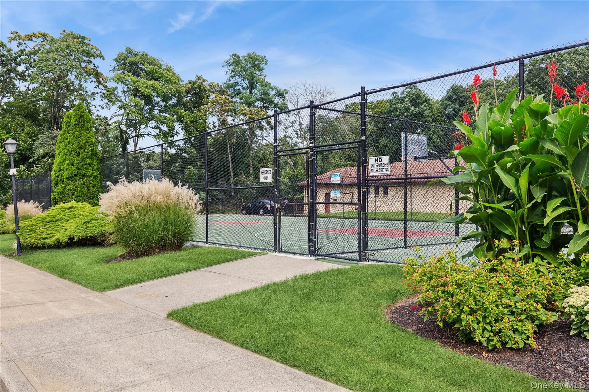 2 Hemlock Court, Brookhaven, NY, 2 Bedrooms Bedrooms, 5 Rooms Rooms,1 BathroomBathrooms,Residential,For Rent,Hemlock,0,1048532 2 Hemlock Court, Brookhaven, NY, 2 Bedrooms Bedrooms, 5 Rooms Rooms,1 BathroomBathrooms,Residential,For Rent,Hemlock,0,1048532