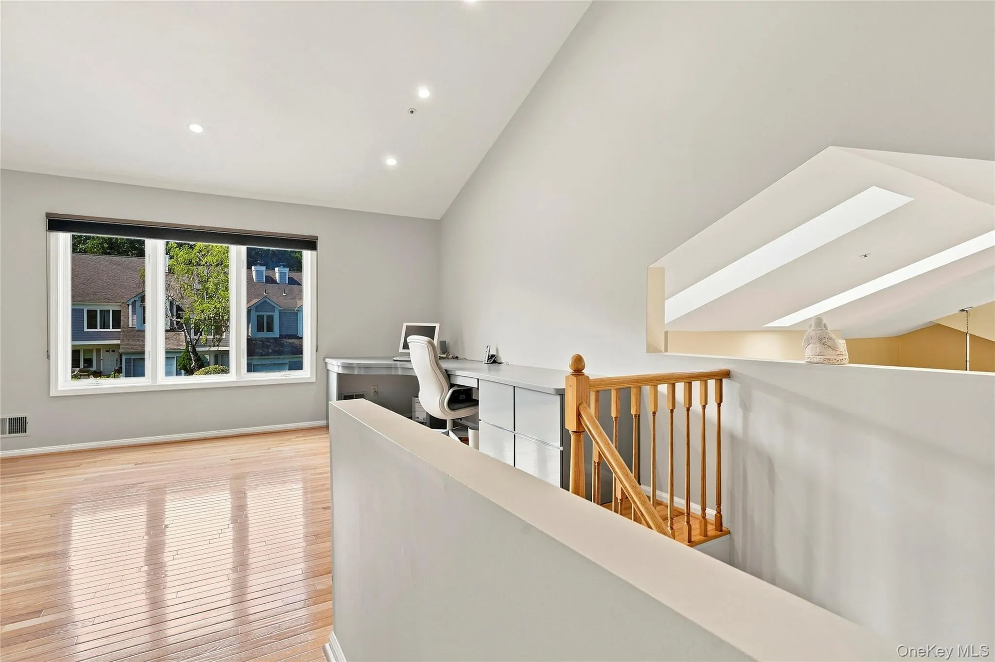 24 Oakcrest Lane, Greenburgh, NY, 4 Bedrooms Bedrooms, 9 Rooms Rooms,3 BathroomsBathrooms,Residential,For Rent,Oakcrest,0,1048541 24 Oakcrest Lane, Greenburgh, NY, 4 Bedrooms Bedrooms, 9 Rooms Rooms,3 BathroomsBathrooms,Residential,For Rent,Oakcrest,0,1048541