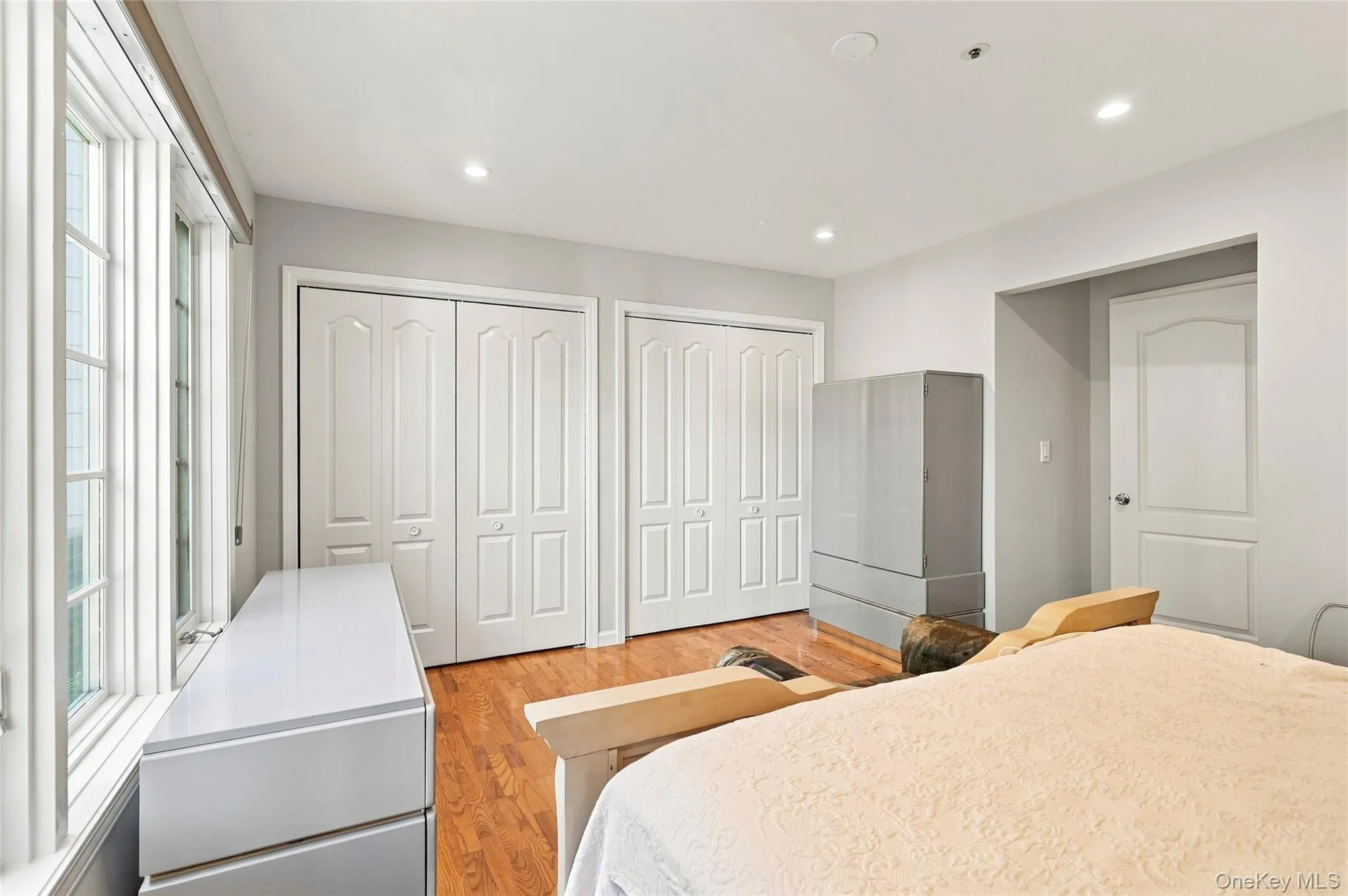 24 Oakcrest Lane, Greenburgh, NY, 4 Bedrooms Bedrooms, 9 Rooms Rooms,3 BathroomsBathrooms,Residential,For Rent,Oakcrest,0,1048541 24 Oakcrest Lane, Greenburgh, NY, 4 Bedrooms Bedrooms, 9 Rooms Rooms,3 BathroomsBathrooms,Residential,For Rent,Oakcrest,0,1048541