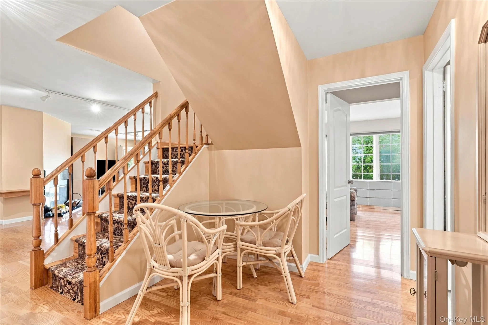 24 Oakcrest Lane, Greenburgh, NY, 4 Bedrooms Bedrooms, 9 Rooms Rooms,3 BathroomsBathrooms,Residential,For Rent,Oakcrest,0,1048541 24 Oakcrest Lane, Greenburgh, NY, 4 Bedrooms Bedrooms, 9 Rooms Rooms,3 BathroomsBathrooms,Residential,For Rent,Oakcrest,0,1048541