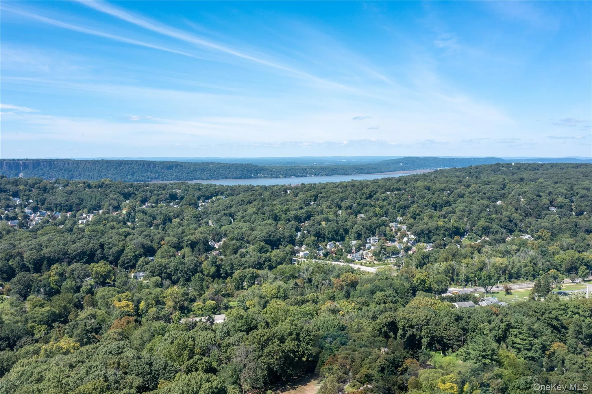 24 Oakcrest Lane, Greenburgh, NY, 4 Bedrooms Bedrooms, 9 Rooms Rooms,3 BathroomsBathrooms,Residential,For Rent,Oakcrest,0,1048541 24 Oakcrest Lane, Greenburgh, NY, 4 Bedrooms Bedrooms, 9 Rooms Rooms,3 BathroomsBathrooms,Residential,For Rent,Oakcrest,0,1048541