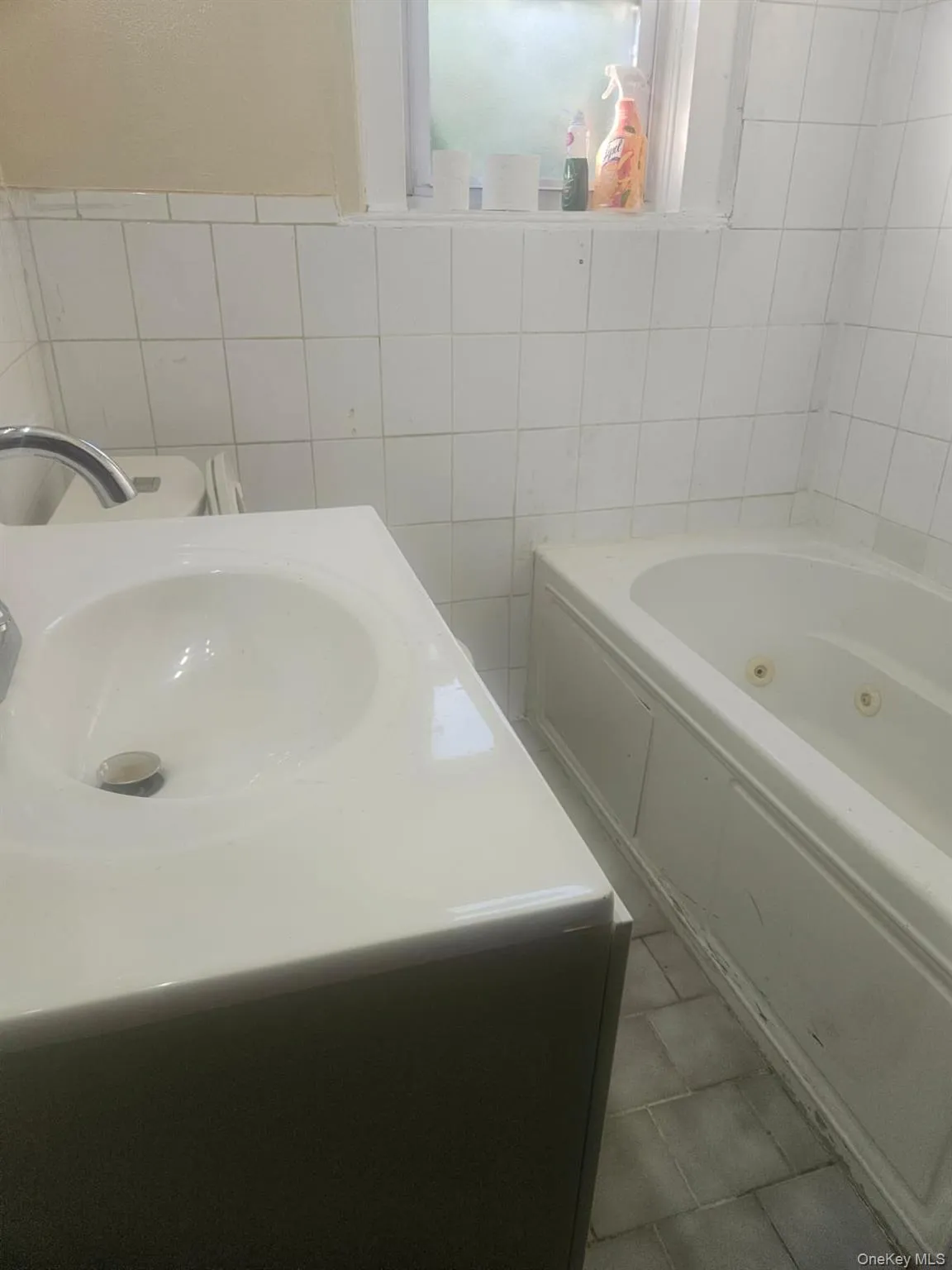 1639 1639 EMPIRE Street, Hempstead, NY, 4 Bedrooms Bedrooms, 7 Rooms Rooms,2 BathroomsBathrooms,Residential Lease,For Rent,1639 EMPIRE,0,1048544 1639 1639 EMPIRE Street, Hempstead, NY, 4 Bedrooms Bedrooms, 7 Rooms Rooms,2 BathroomsBathrooms,Residential Lease,For Rent,1639 EMPIRE,0,1048544