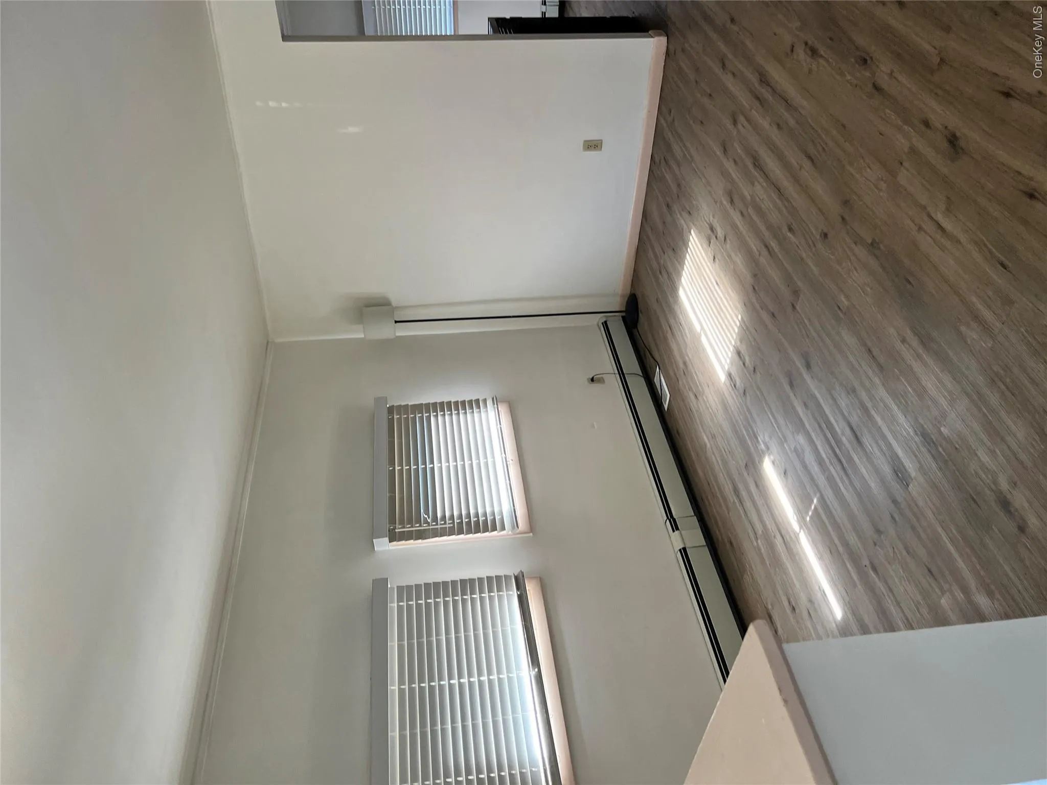 27 Dorsey Lane, Hyde Park, NY, 2 Bedrooms Bedrooms, 6 Rooms Rooms,1 BathroomBathrooms,Residential,For Rent,Dorsey,0,1048545 27 Dorsey Lane, Hyde Park, NY, 2 Bedrooms Bedrooms, 6 Rooms Rooms,1 BathroomBathrooms,Residential,For Rent,Dorsey,0,1048545