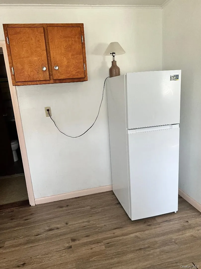 27 Dorsey Lane, Hyde Park, NY, 2 Bedrooms Bedrooms, 6 Rooms Rooms,1 BathroomBathrooms,Residential,For Rent,Dorsey,0,1048545 27 Dorsey Lane, Hyde Park, NY, 2 Bedrooms Bedrooms, 6 Rooms Rooms,1 BathroomBathrooms,Residential,For Rent,Dorsey,0,1048545