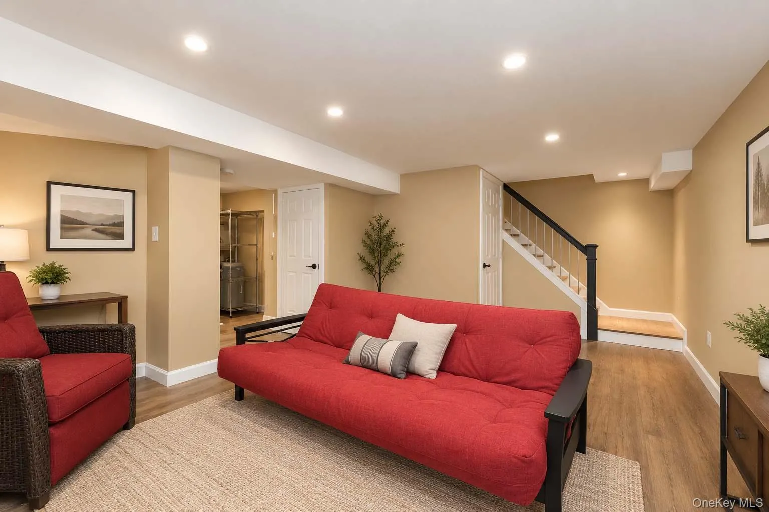 245 Old Mamaroneck Road, White Plains, NY, 3 Bedrooms Bedrooms, 7 Rooms Rooms,1 BathroomBathrooms,Residential,For Rent,Old Mamaroneck,0,1048546 245 Old Mamaroneck Road, White Plains, NY, 3 Bedrooms Bedrooms, 7 Rooms Rooms,1 BathroomBathrooms,Residential,For Rent,Old Mamaroneck,0,1048546