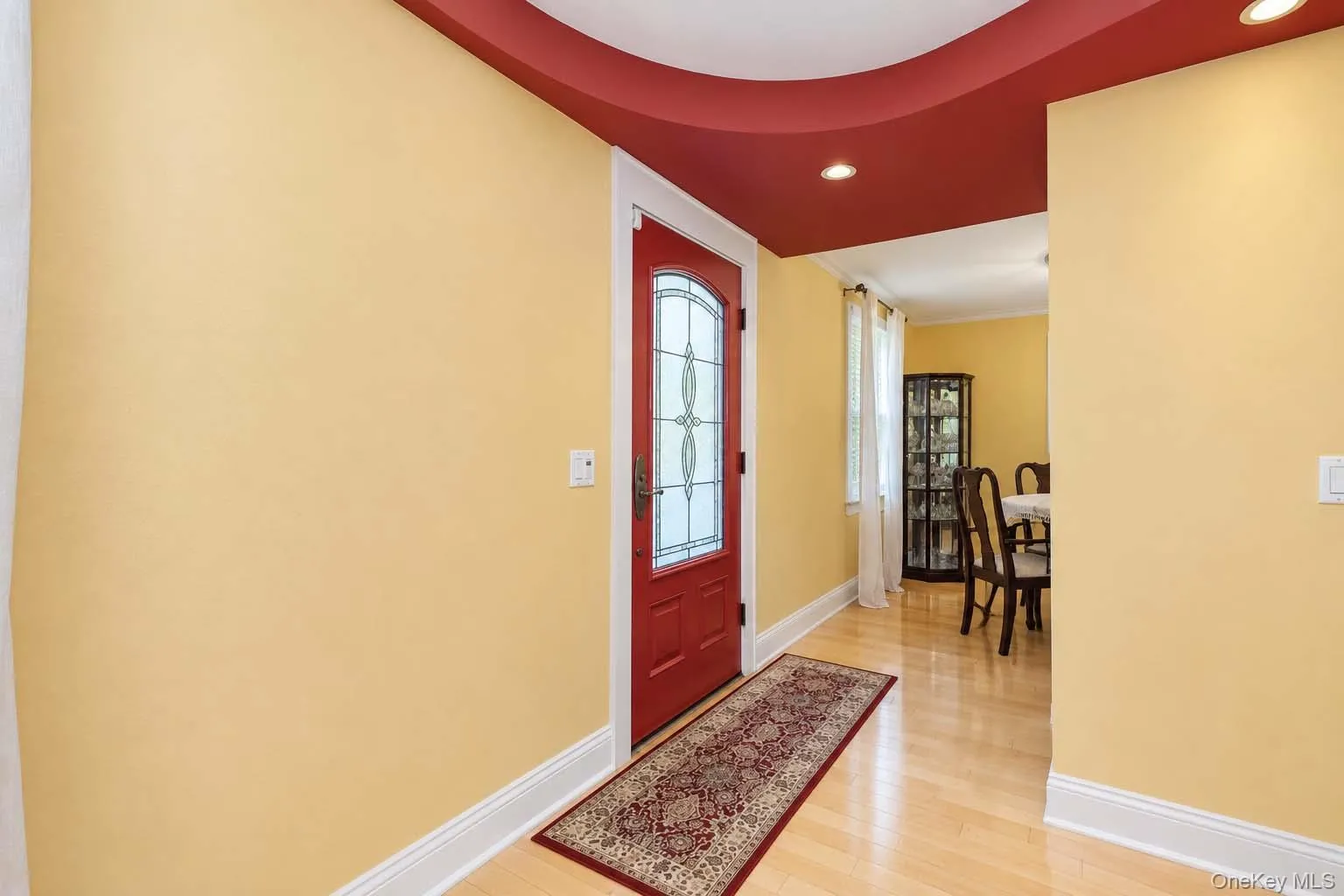 245 Old Mamaroneck Road, White Plains, NY, 3 Bedrooms Bedrooms, 7 Rooms Rooms,1 BathroomBathrooms,Residential,For Rent,Old Mamaroneck,0,1048546 245 Old Mamaroneck Road, White Plains, NY, 3 Bedrooms Bedrooms, 7 Rooms Rooms,1 BathroomBathrooms,Residential,For Rent,Old Mamaroneck,0,1048546