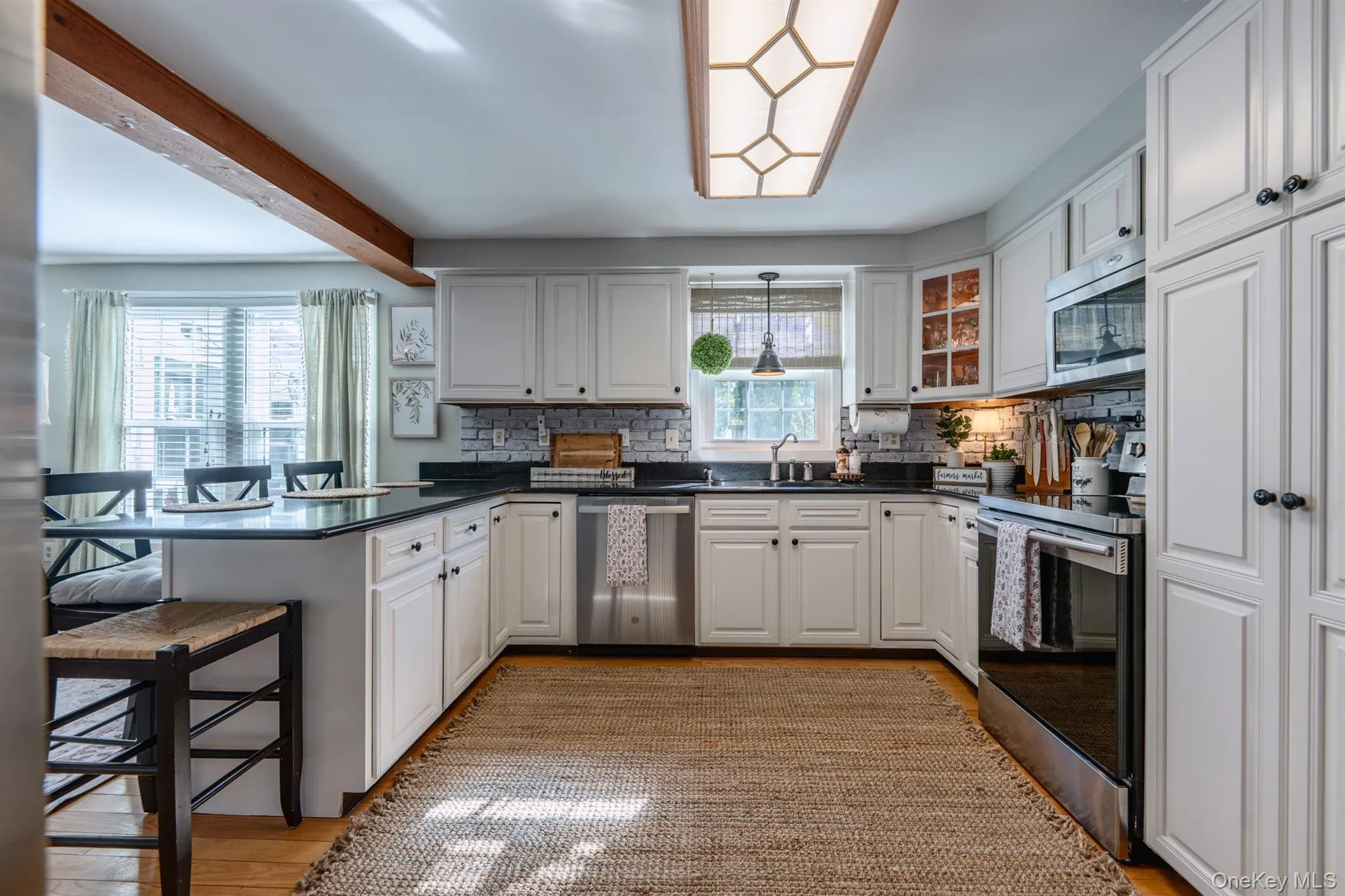 14 Kerry Lane, Kingston, NY, 4 Bedrooms Bedrooms, 9 Rooms Rooms,2 BathroomsBathrooms,Residential,For Rent,Kerry,0,1048548 14 Kerry Lane, Kingston, NY, 4 Bedrooms Bedrooms, 9 Rooms Rooms,2 BathroomsBathrooms,Residential,For Rent,Kerry,0,1048548
