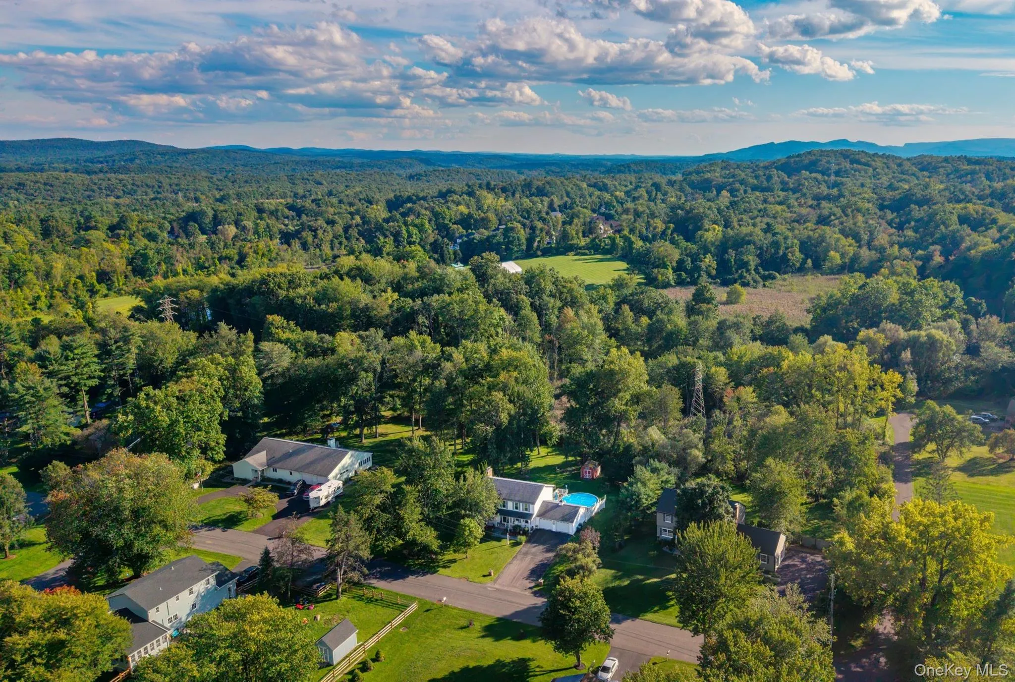 14 Kerry Lane, Kingston, NY, 4 Bedrooms Bedrooms, 9 Rooms Rooms,2 BathroomsBathrooms,Residential,For Rent,Kerry,0,1048548 14 Kerry Lane, Kingston, NY, 4 Bedrooms Bedrooms, 9 Rooms Rooms,2 BathroomsBathrooms,Residential,For Rent,Kerry,0,1048548