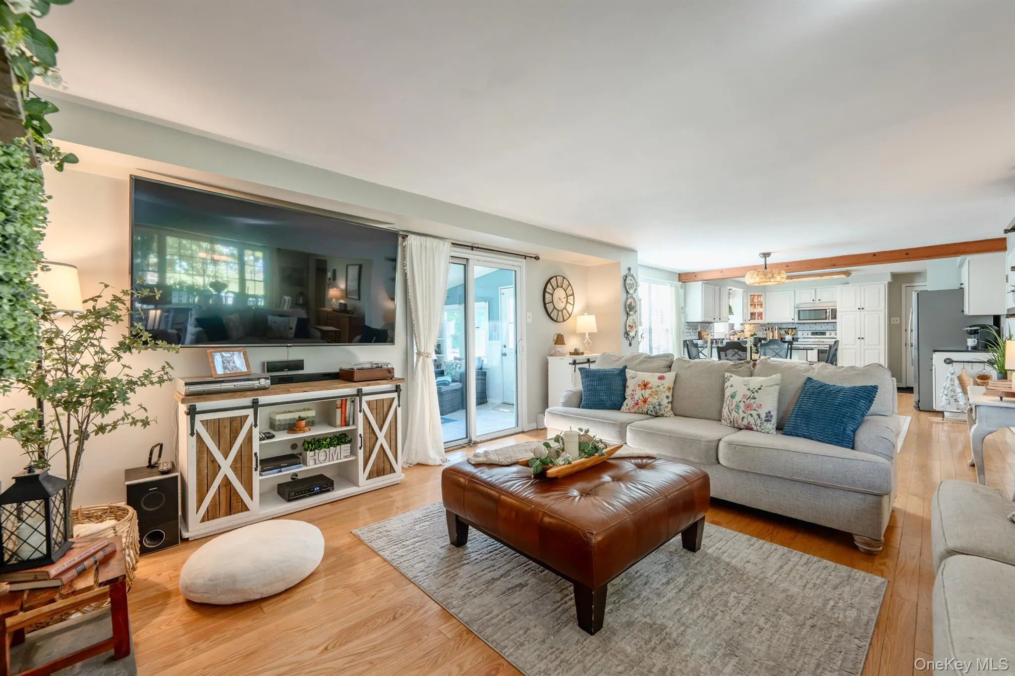 14 Kerry Lane, Kingston, NY, 4 Bedrooms Bedrooms, 9 Rooms Rooms,2 BathroomsBathrooms,Residential,For Rent,Kerry,0,1048548 14 Kerry Lane, Kingston, NY, 4 Bedrooms Bedrooms, 9 Rooms Rooms,2 BathroomsBathrooms,Residential,For Rent,Kerry,0,1048548