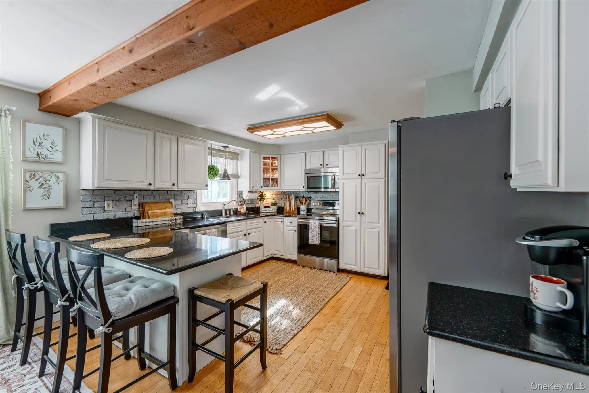 14 Kerry Lane, Kingston, NY, 4 Bedrooms Bedrooms, 9 Rooms Rooms,2 BathroomsBathrooms,Residential,For Rent,Kerry,0,1048548 14 Kerry Lane, Kingston, NY, 4 Bedrooms Bedrooms, 9 Rooms Rooms,2 BathroomsBathrooms,Residential,For Rent,Kerry,0,1048548