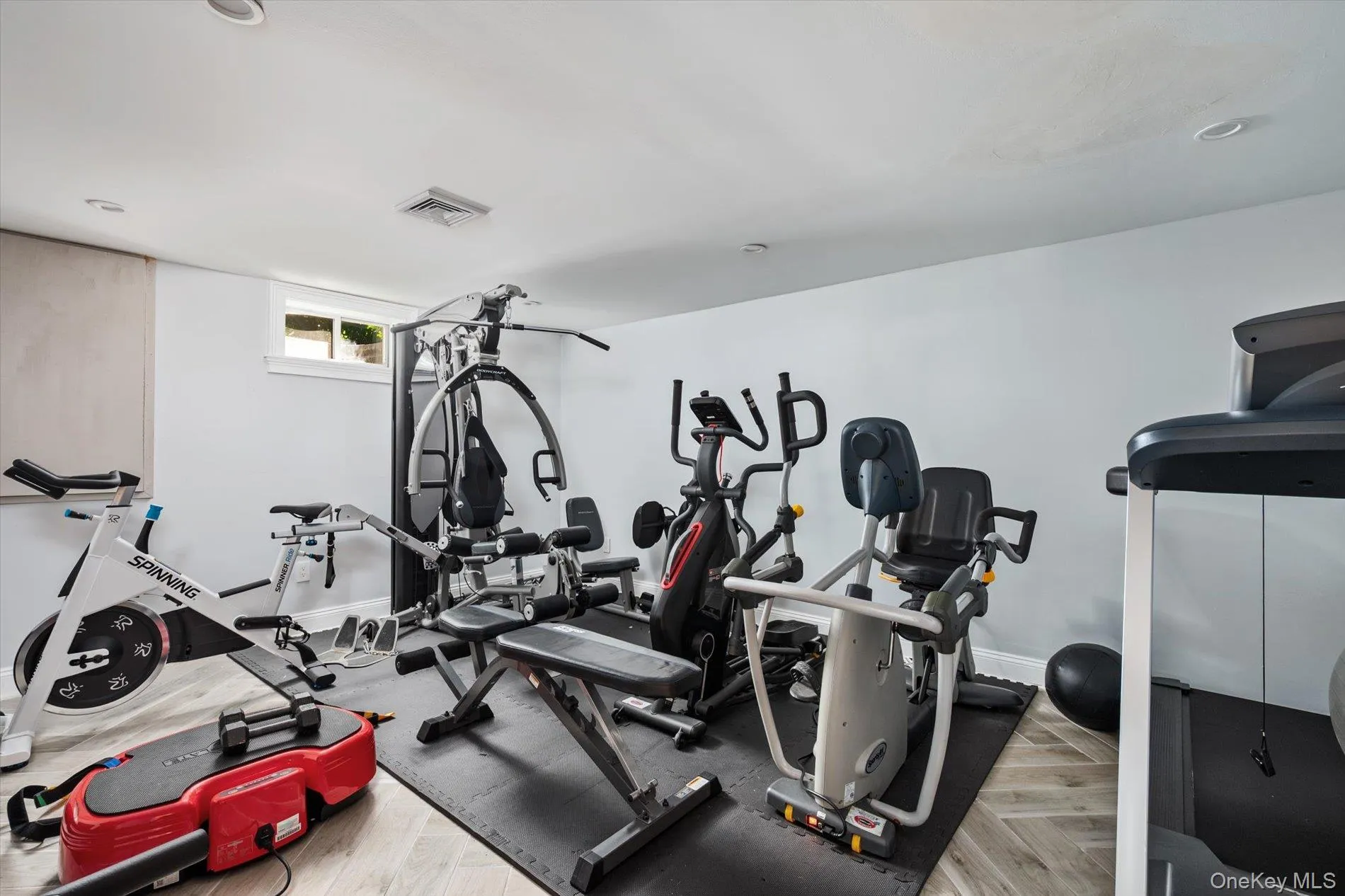 6 Tanyard Lane, Huntington, NY, 5 Bedrooms Bedrooms, 9 Rooms Rooms,4 BathroomsBathrooms,Residential,For Rent,Tanyard,0,1048552 6 Tanyard Lane, Huntington, NY, 5 Bedrooms Bedrooms, 9 Rooms Rooms,4 BathroomsBathrooms,Residential,For Rent,Tanyard,0,1048552