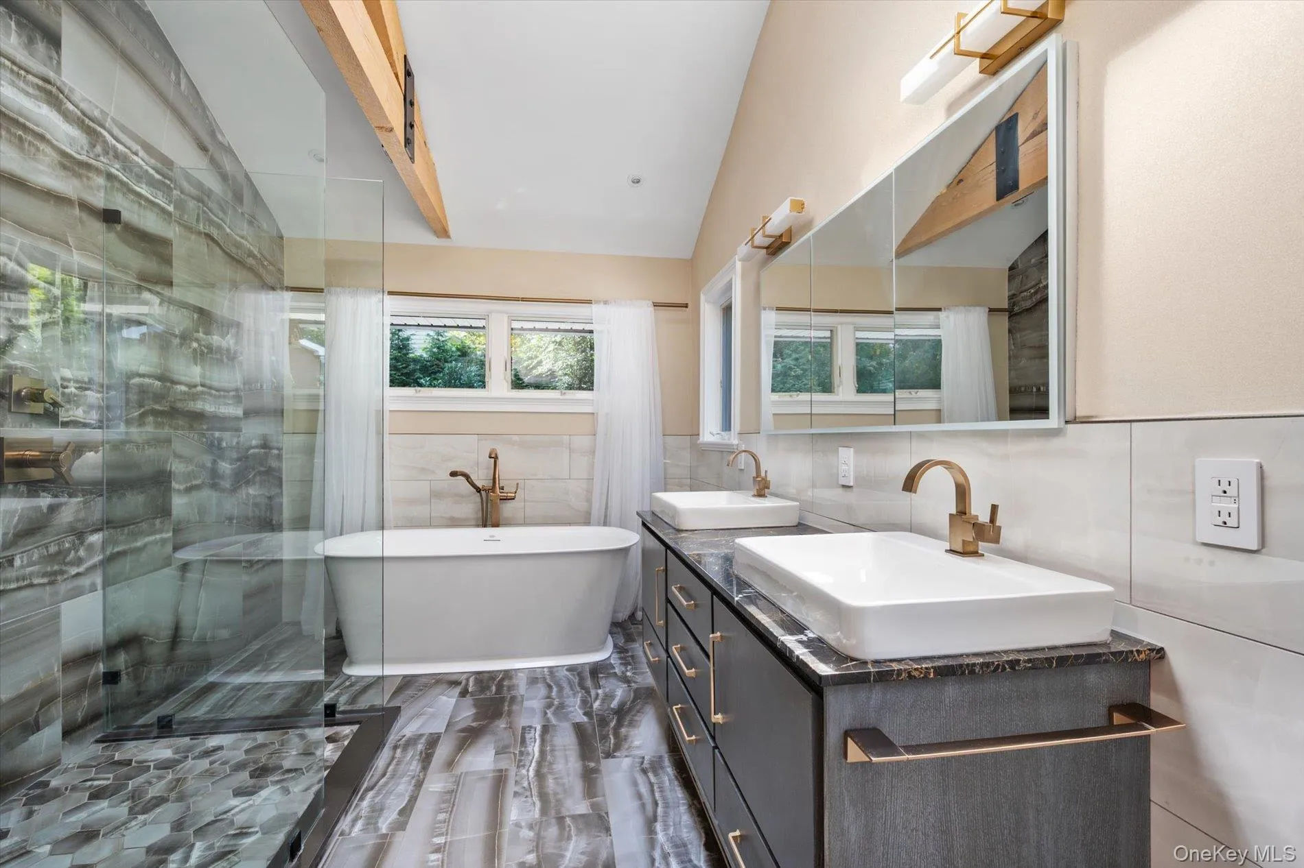 6 Tanyard Lane, Huntington, NY, 5 Bedrooms Bedrooms, 9 Rooms Rooms,4 BathroomsBathrooms,Residential,For Rent,Tanyard,0,1048552 6 Tanyard Lane, Huntington, NY, 5 Bedrooms Bedrooms, 9 Rooms Rooms,4 BathroomsBathrooms,Residential,For Rent,Tanyard,0,1048552