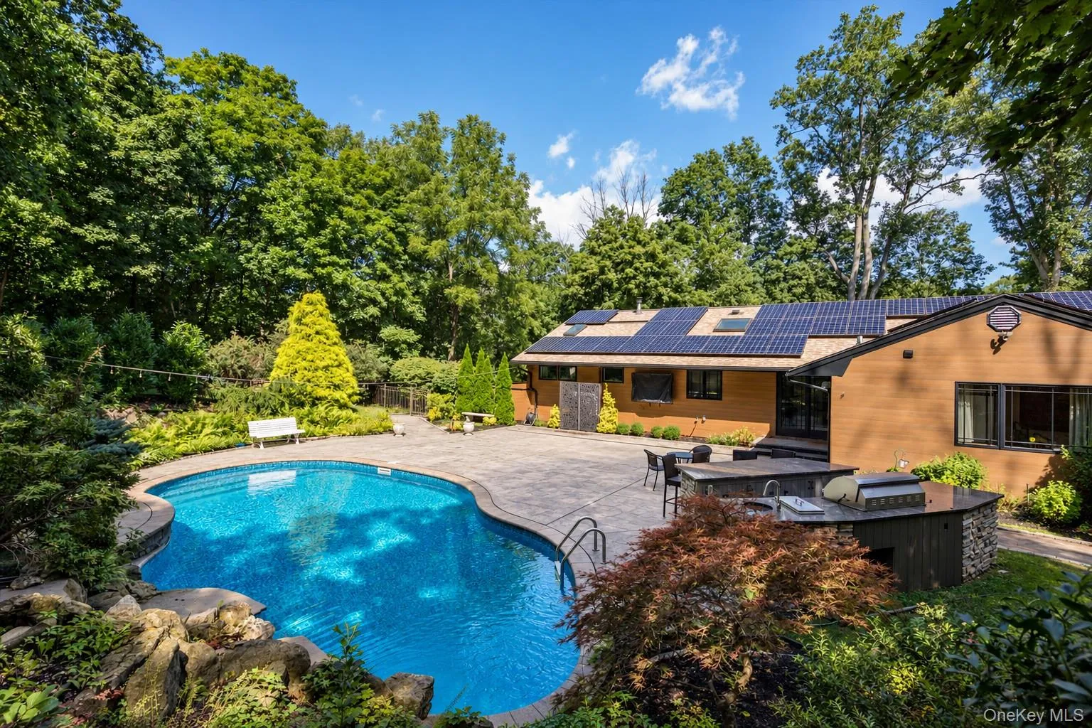 6 Tanyard Lane, Huntington, NY, 5 Bedrooms Bedrooms, 9 Rooms Rooms,4 BathroomsBathrooms,Residential,For Rent,Tanyard,0,1048552 6 Tanyard Lane, Huntington, NY, 5 Bedrooms Bedrooms, 9 Rooms Rooms,4 BathroomsBathrooms,Residential,For Rent,Tanyard,0,1048552