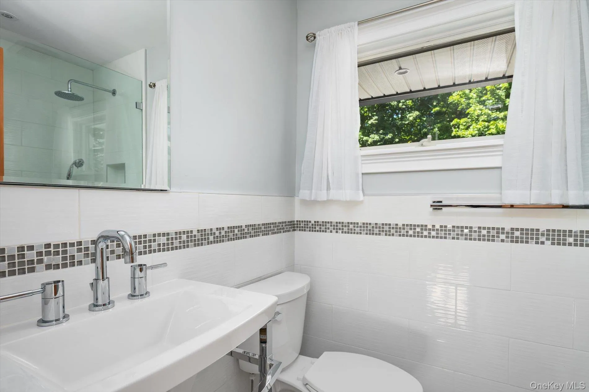 6 Tanyard Lane, Huntington, NY, 5 Bedrooms Bedrooms, 9 Rooms Rooms,4 BathroomsBathrooms,Residential,For Rent,Tanyard,0,1048552 6 Tanyard Lane, Huntington, NY, 5 Bedrooms Bedrooms, 9 Rooms Rooms,4 BathroomsBathrooms,Residential,For Rent,Tanyard,0,1048552
