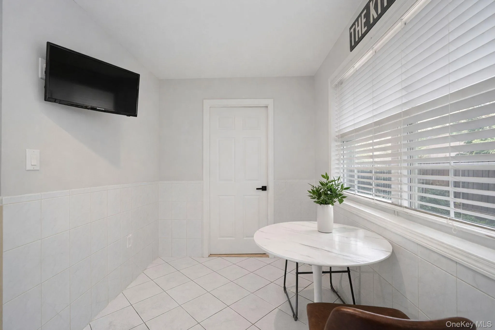 20 Cliff Avenue, Out Of Area, NJ, 4 Bedrooms Bedrooms, 8 Rooms Rooms,2 BathroomsBathrooms,Residential,For Rent,Cliff,0,1048555 20 Cliff Avenue, Out Of Area, NJ, 4 Bedrooms Bedrooms, 8 Rooms Rooms,2 BathroomsBathrooms,Residential,For Rent,Cliff,0,1048555