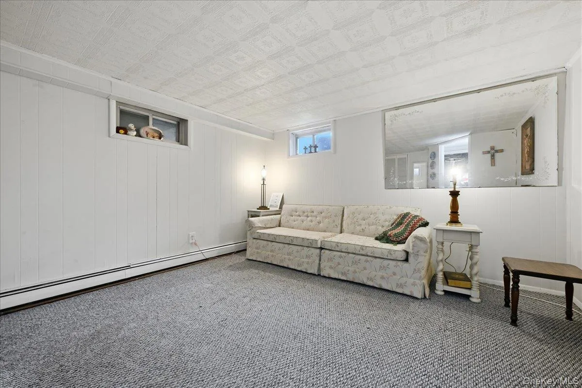 37 Cherry Street, Oyster Bay, NY, 3 Bedrooms Bedrooms, 6 Rooms Rooms,2 BathroomsBathrooms,Residential,For Rent,Cherry,0,1048557 37 Cherry Street, Oyster Bay, NY, 3 Bedrooms Bedrooms, 6 Rooms Rooms,2 BathroomsBathrooms,Residential,For Rent,Cherry,0,1048557