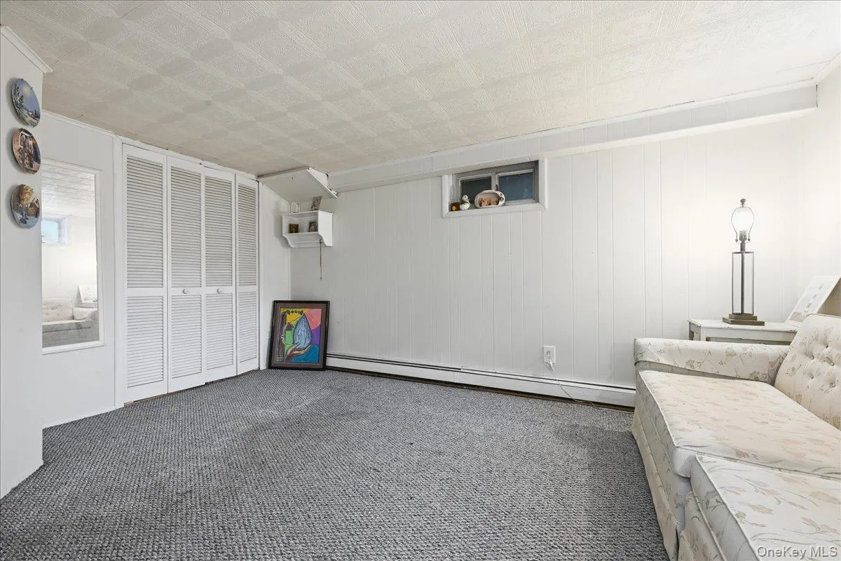 37 Cherry Street, Oyster Bay, NY, 3 Bedrooms Bedrooms, 6 Rooms Rooms,2 BathroomsBathrooms,Residential,For Rent,Cherry,0,1048557 37 Cherry Street, Oyster Bay, NY, 3 Bedrooms Bedrooms, 6 Rooms Rooms,2 BathroomsBathrooms,Residential,For Rent,Cherry,0,1048557