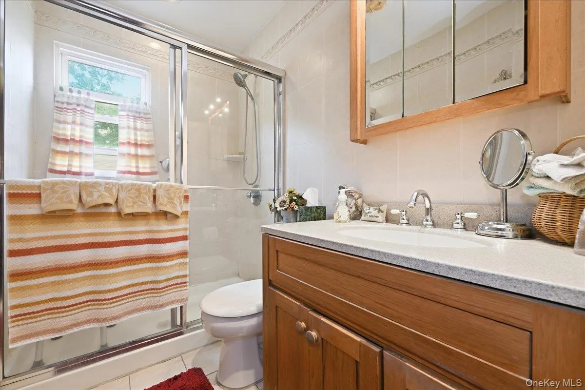37 Cherry Street, Oyster Bay, NY, 3 Bedrooms Bedrooms, 6 Rooms Rooms,2 BathroomsBathrooms,Residential,For Rent,Cherry,0,1048557 37 Cherry Street, Oyster Bay, NY, 3 Bedrooms Bedrooms, 6 Rooms Rooms,2 BathroomsBathrooms,Residential,For Rent,Cherry,0,1048557