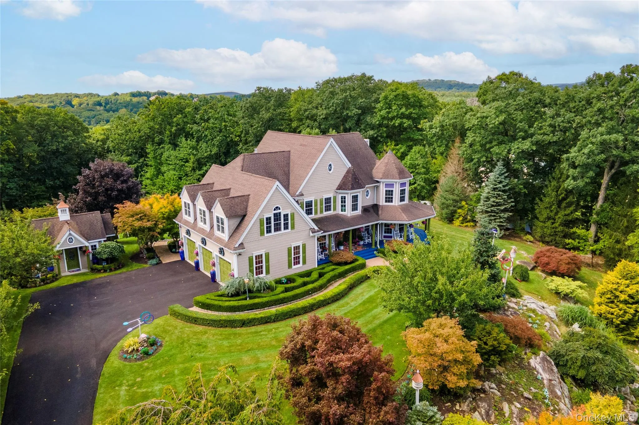 40 Sprucetop Drive, Carmel, NY, 4 Bedrooms Bedrooms, 17 Rooms Rooms,4 BathroomsBathrooms,Residential,For Rent,Sprucetop,0,1048560 40 Sprucetop Drive, Carmel, NY, 4 Bedrooms Bedrooms, 17 Rooms Rooms,4 BathroomsBathrooms,Residential,For Rent,Sprucetop,0,1048560