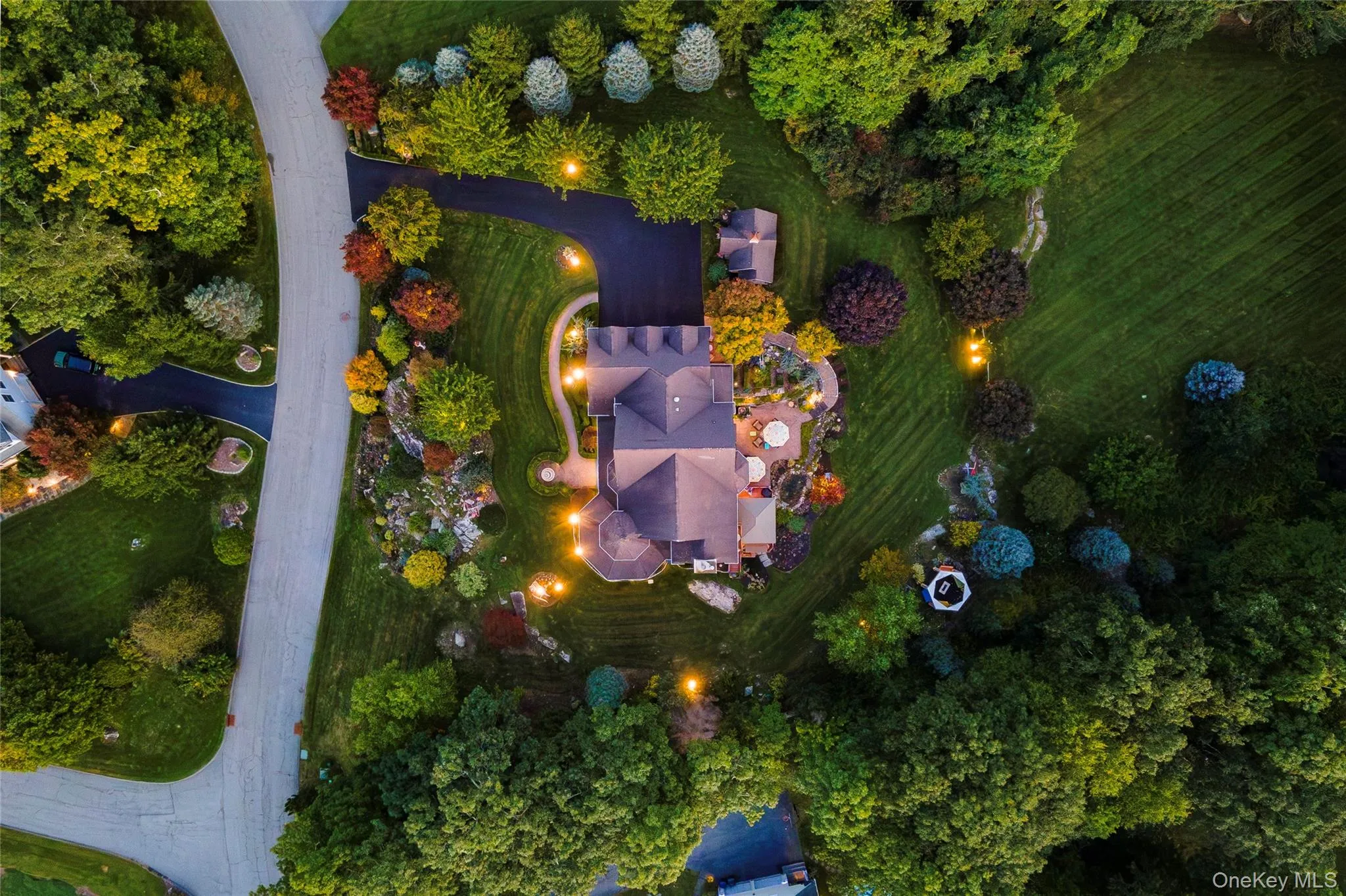 40 Sprucetop Drive, Carmel, NY, 4 Bedrooms Bedrooms, 17 Rooms Rooms,4 BathroomsBathrooms,Residential,For Rent,Sprucetop,0,1048560 40 Sprucetop Drive, Carmel, NY, 4 Bedrooms Bedrooms, 17 Rooms Rooms,4 BathroomsBathrooms,Residential,For Rent,Sprucetop,0,1048560