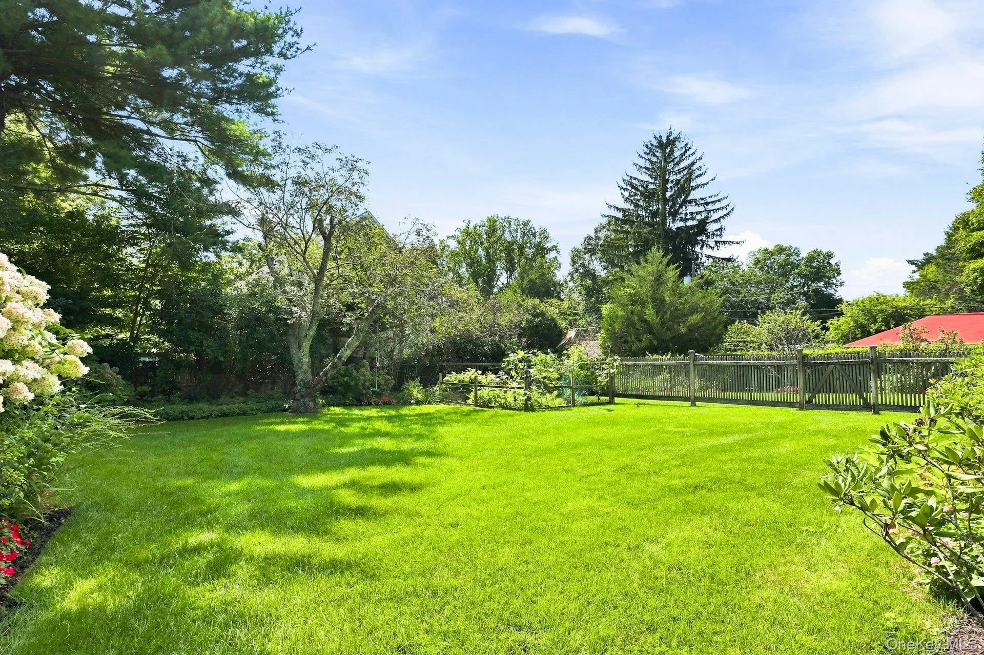 18 Matinecock Lane, Oyster Bay, NY, 3 Bedrooms Bedrooms, 7 Rooms Rooms,3 BathroomsBathrooms,Residential,For Rent,Matinecock,0,1048567 18 Matinecock Lane, Oyster Bay, NY, 3 Bedrooms Bedrooms, 7 Rooms Rooms,3 BathroomsBathrooms,Residential,For Rent,Matinecock,0,1048567