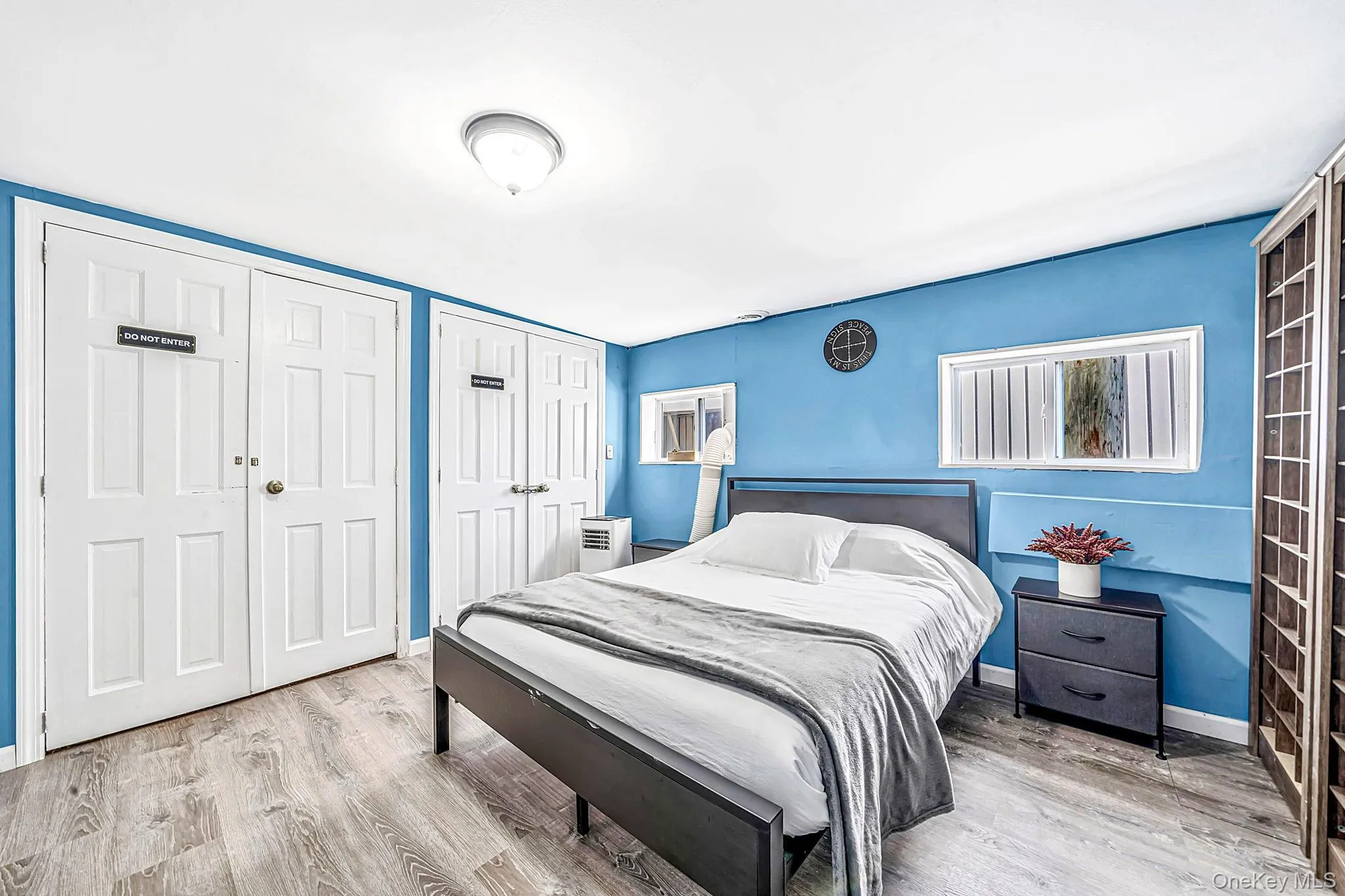 220 Shore Road, Hempstead, NY, 2 Bedrooms Bedrooms, 4 Rooms Rooms,1 BathroomBathrooms,Residential,For Rent,Shore Road,0,1048569 220 Shore Road, Hempstead, NY, 2 Bedrooms Bedrooms, 4 Rooms Rooms,1 BathroomBathrooms,Residential,For Rent,Shore Road,0,1048569