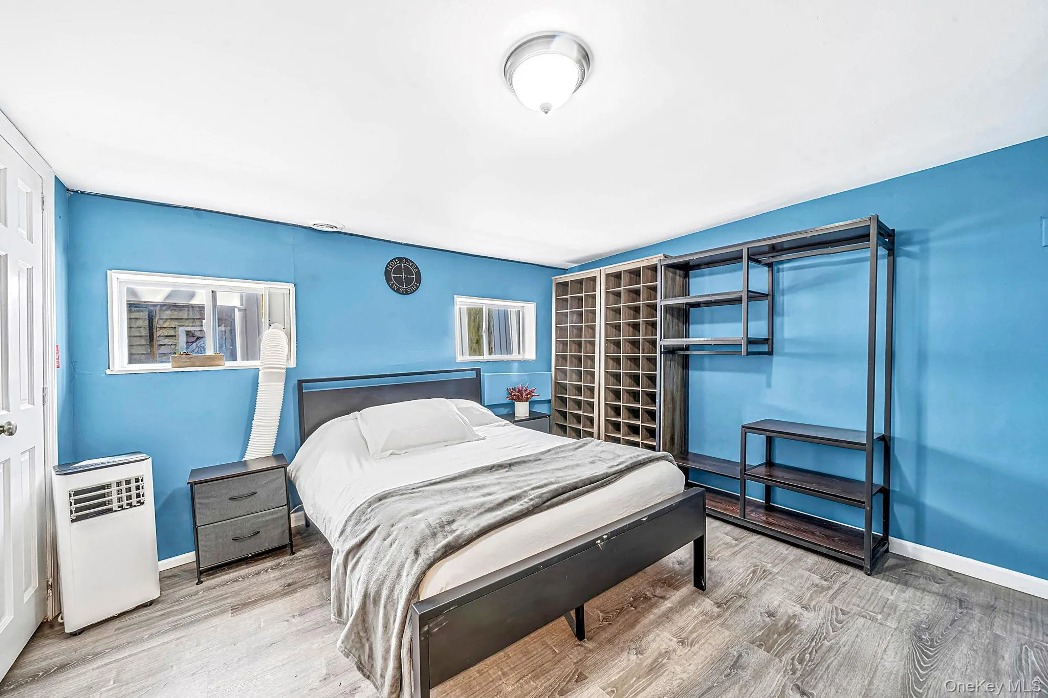 220 Shore Road, Hempstead, NY, 2 Bedrooms Bedrooms, 4 Rooms Rooms,1 BathroomBathrooms,Residential,For Rent,Shore Road,0,1048569 220 Shore Road, Hempstead, NY, 2 Bedrooms Bedrooms, 4 Rooms Rooms,1 BathroomBathrooms,Residential,For Rent,Shore Road,0,1048569