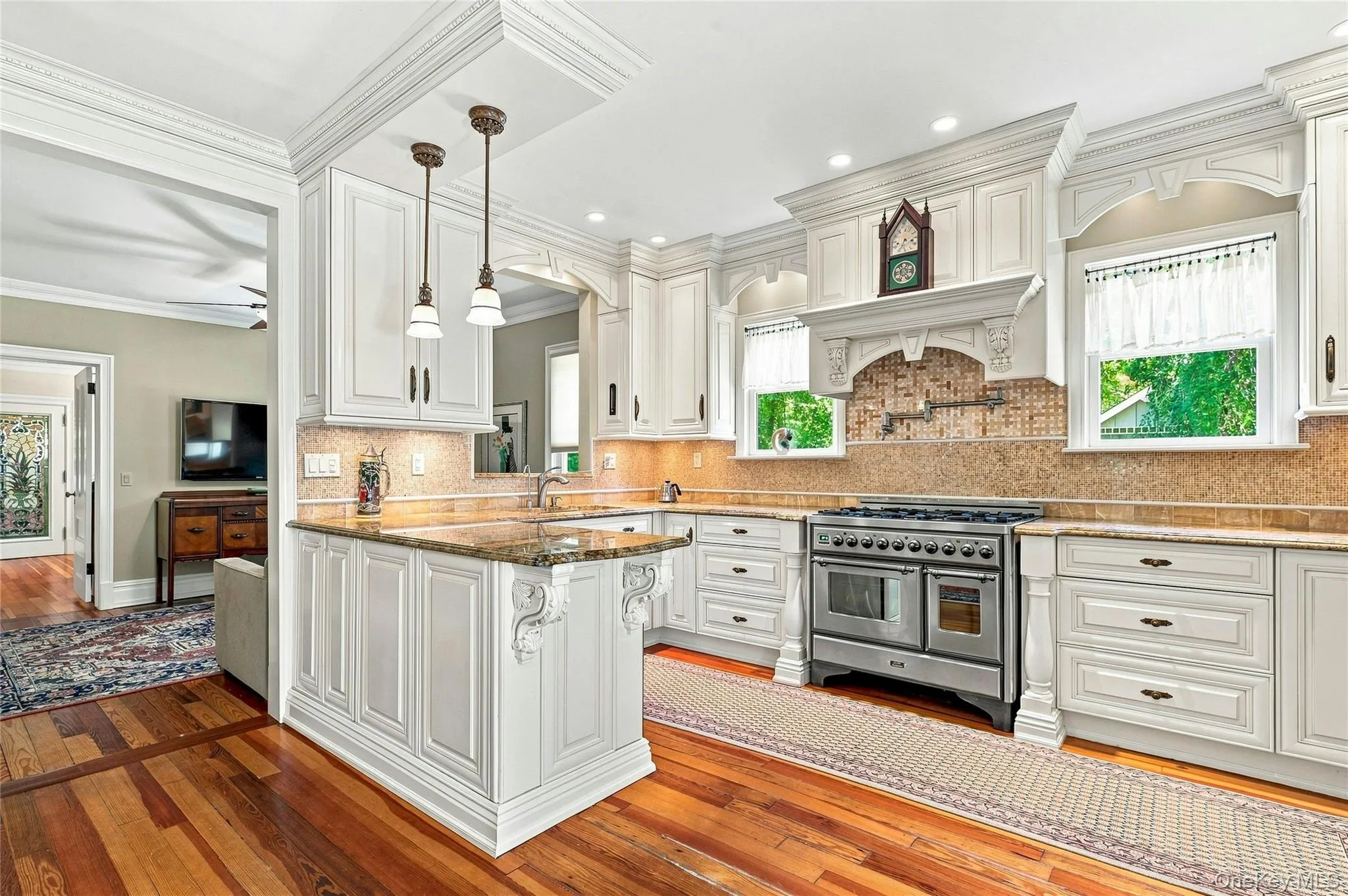 534 Main Street, Huntington, NY, 4 Bedrooms Bedrooms, 9 Rooms Rooms,2 BathroomsBathrooms,Residential,For Rent,Main,0,1048573 534 Main Street, Huntington, NY, 4 Bedrooms Bedrooms, 9 Rooms Rooms,2 BathroomsBathrooms,Residential,For Rent,Main,0,1048573