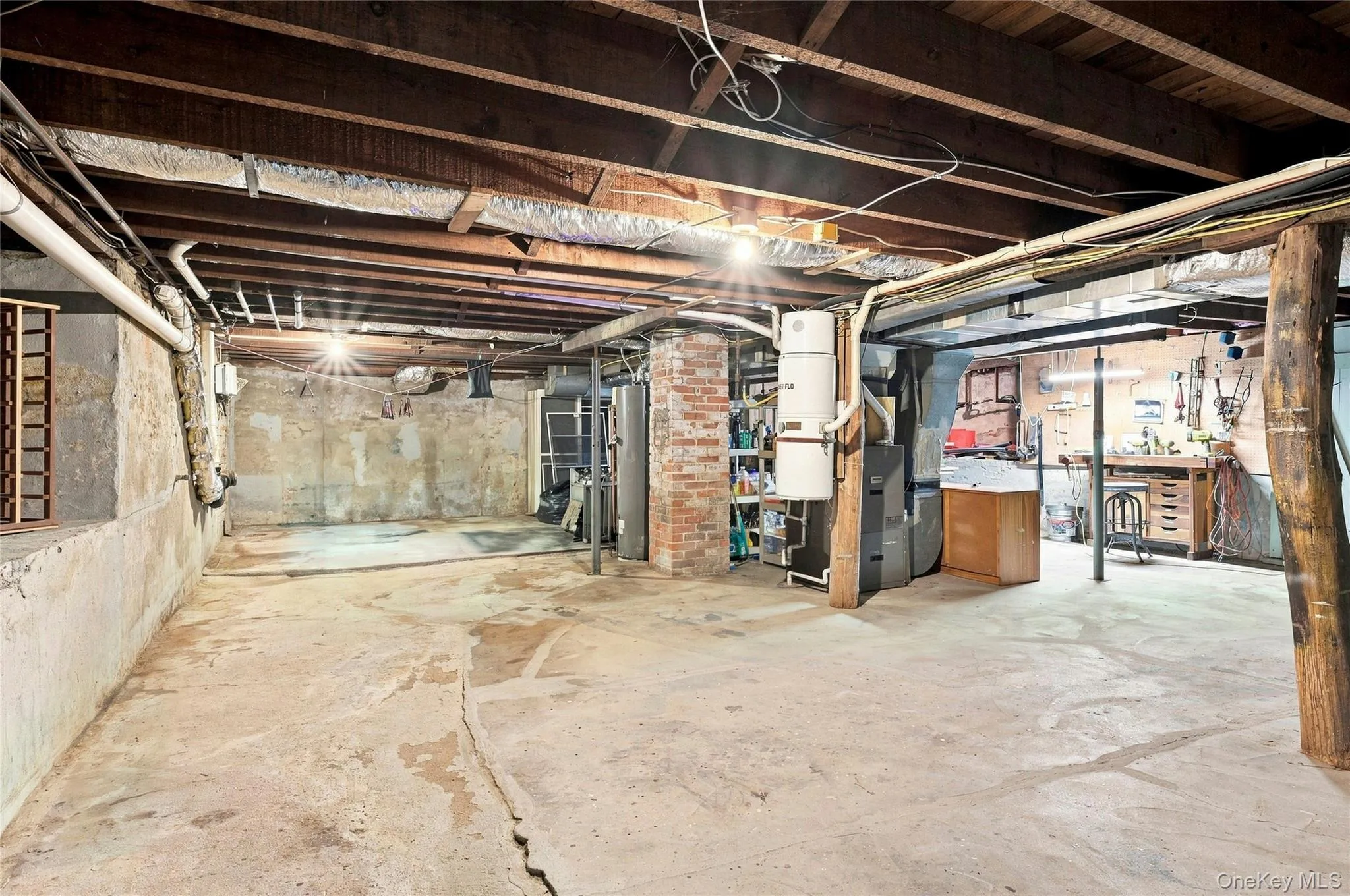 534 Main Street, Huntington, NY, 4 Bedrooms Bedrooms, 9 Rooms Rooms,2 BathroomsBathrooms,Residential,For Rent,Main,0,1048573 534 Main Street, Huntington, NY, 4 Bedrooms Bedrooms, 9 Rooms Rooms,2 BathroomsBathrooms,Residential,For Rent,Main,0,1048573