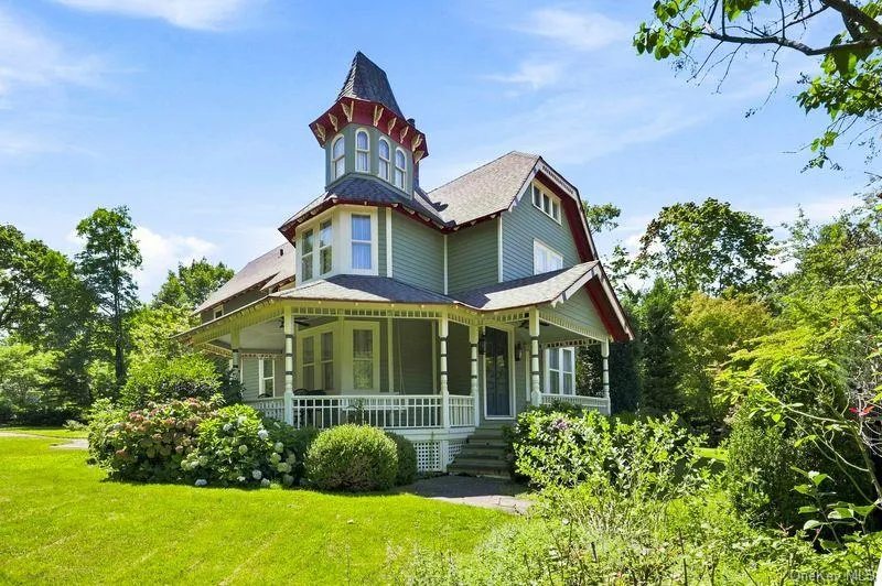 534 Main Street, Huntington, NY, 4 Bedrooms Bedrooms, 9 Rooms Rooms,2 BathroomsBathrooms,Residential,For Rent,Main,0,1048573 534 Main Street, Huntington, NY, 4 Bedrooms Bedrooms, 9 Rooms Rooms,2 BathroomsBathrooms,Residential,For Rent,Main,0,1048573