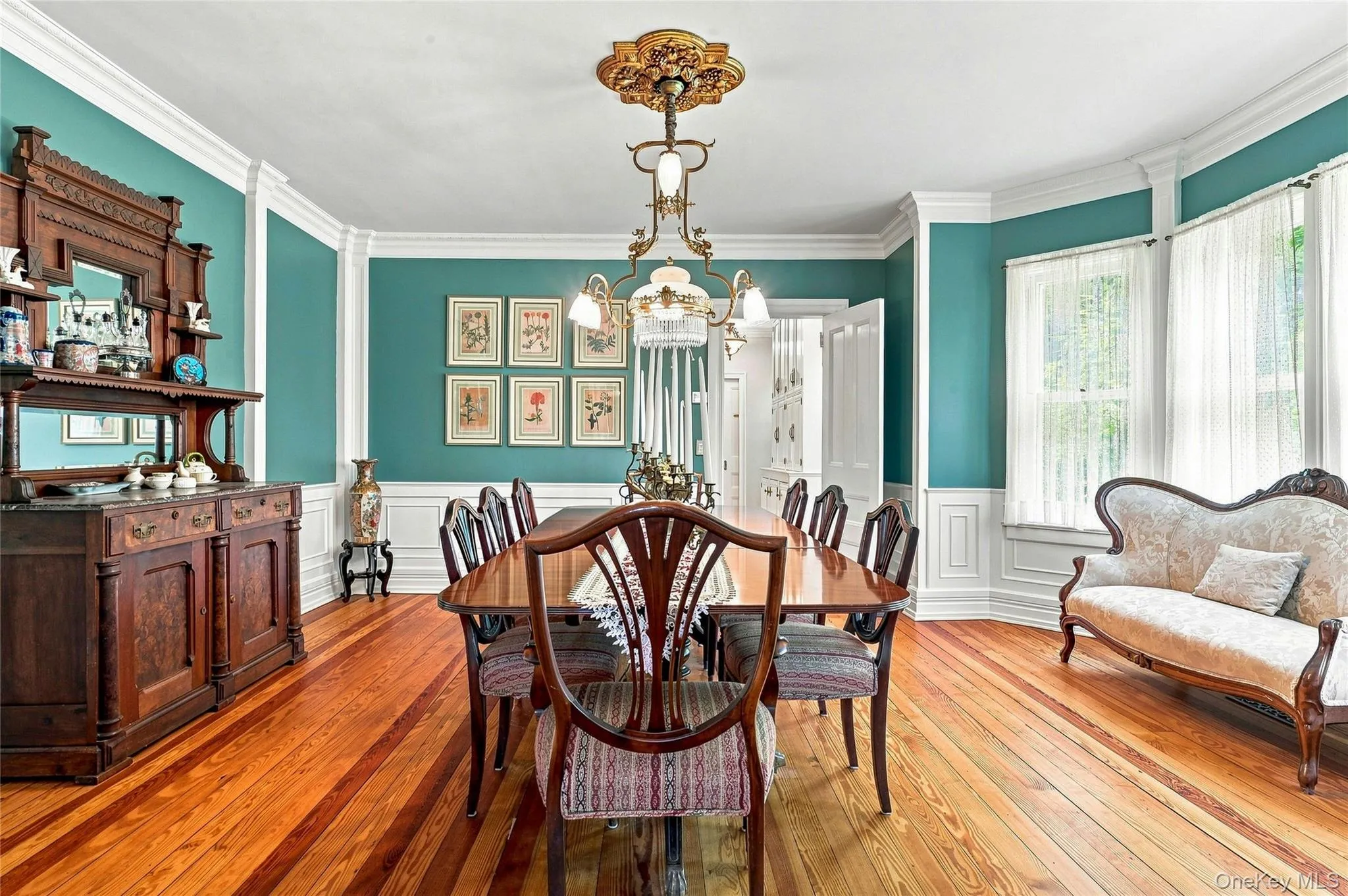 534 Main Street, Huntington, NY, 4 Bedrooms Bedrooms, 9 Rooms Rooms,2 BathroomsBathrooms,Residential,For Rent,Main,0,1048573 534 Main Street, Huntington, NY, 4 Bedrooms Bedrooms, 9 Rooms Rooms,2 BathroomsBathrooms,Residential,For Rent,Main,0,1048573