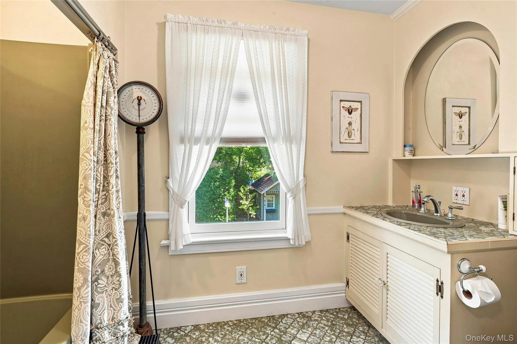 534 Main Street, Huntington, NY, 4 Bedrooms Bedrooms, 9 Rooms Rooms,2 BathroomsBathrooms,Residential,For Rent,Main,0,1048573 534 Main Street, Huntington, NY, 4 Bedrooms Bedrooms, 9 Rooms Rooms,2 BathroomsBathrooms,Residential,For Rent,Main,0,1048573
