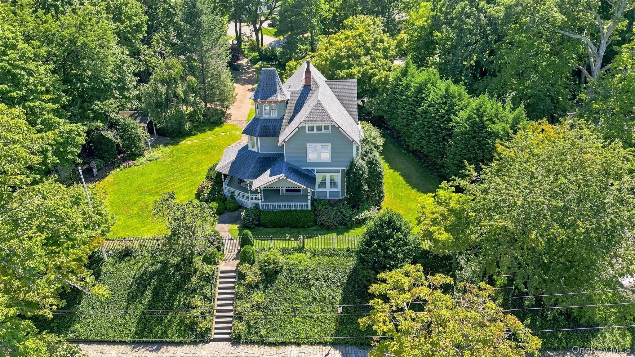 534 Main Street, Huntington, NY, 4 Bedrooms Bedrooms, 9 Rooms Rooms,2 BathroomsBathrooms,Residential,For Rent,Main,0,1048573 534 Main Street, Huntington, NY, 4 Bedrooms Bedrooms, 9 Rooms Rooms,2 BathroomsBathrooms,Residential,For Rent,Main,0,1048573
