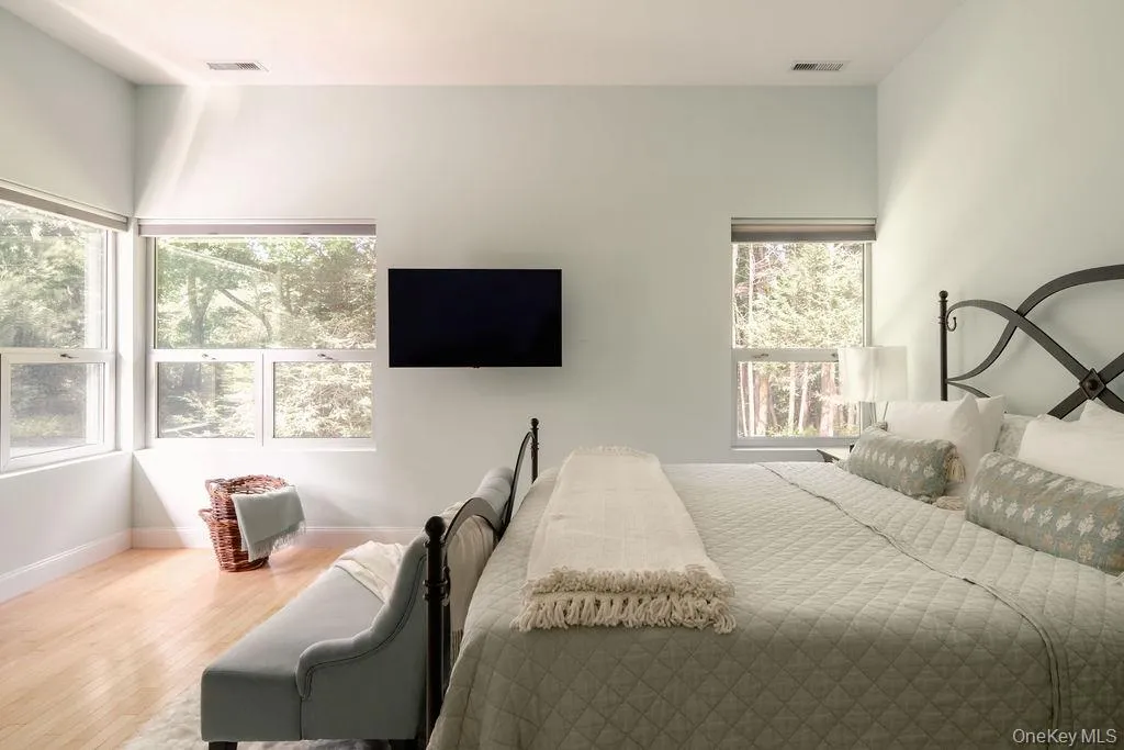 8 Sarah Court, Red Hook, NY, 4 Bedrooms Bedrooms, 9 Rooms Rooms,3 BathroomsBathrooms,Residential,For Rent,Sarah,0,1048583 8 Sarah Court, Red Hook, NY, 4 Bedrooms Bedrooms, 9 Rooms Rooms,3 BathroomsBathrooms,Residential,For Rent,Sarah,0,1048583