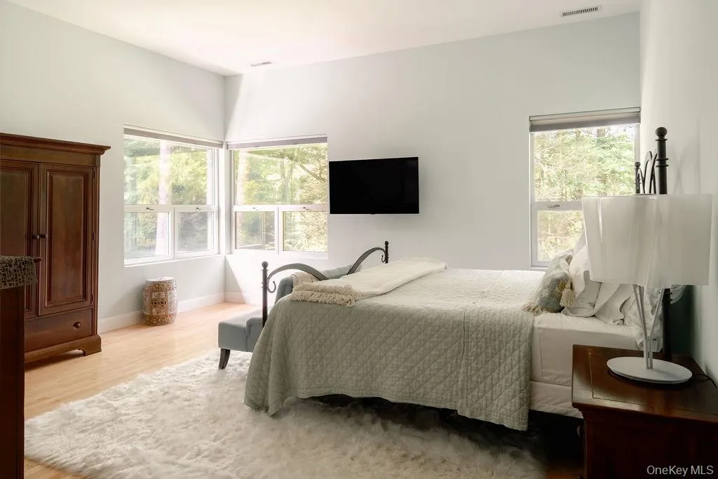 8 Sarah Court, Red Hook, NY, 4 Bedrooms Bedrooms, 9 Rooms Rooms,3 BathroomsBathrooms,Residential,For Rent,Sarah,0,1048583 8 Sarah Court, Red Hook, NY, 4 Bedrooms Bedrooms, 9 Rooms Rooms,3 BathroomsBathrooms,Residential,For Rent,Sarah,0,1048583