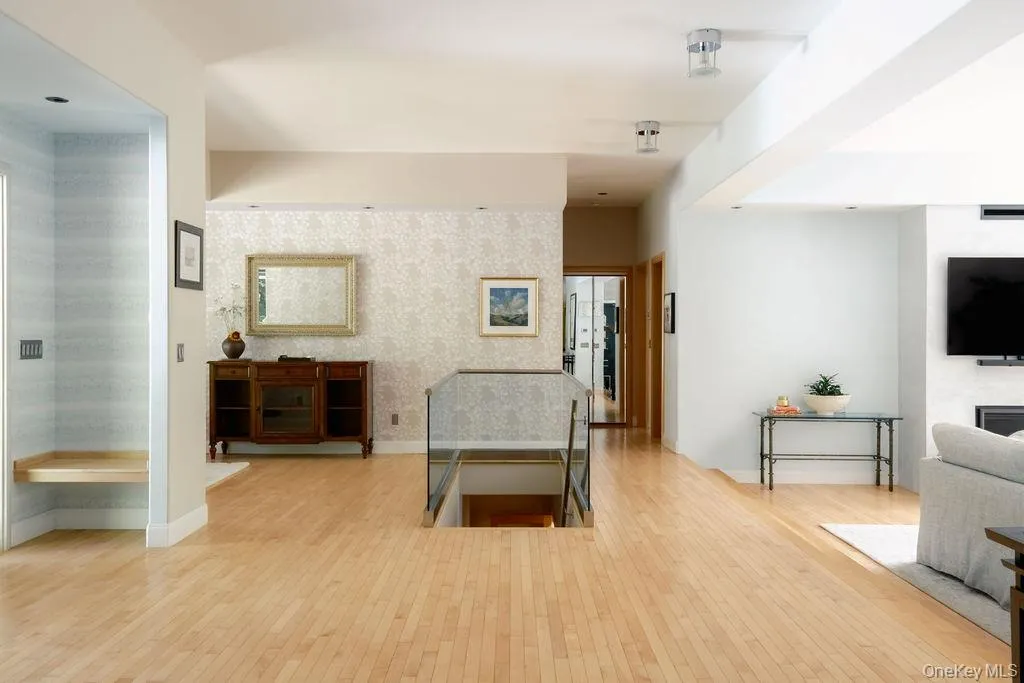 8 Sarah Court, Red Hook, NY, 4 Bedrooms Bedrooms, 9 Rooms Rooms,3 BathroomsBathrooms,Residential,For Rent,Sarah,0,1048583 8 Sarah Court, Red Hook, NY, 4 Bedrooms Bedrooms, 9 Rooms Rooms,3 BathroomsBathrooms,Residential,For Rent,Sarah,0,1048583